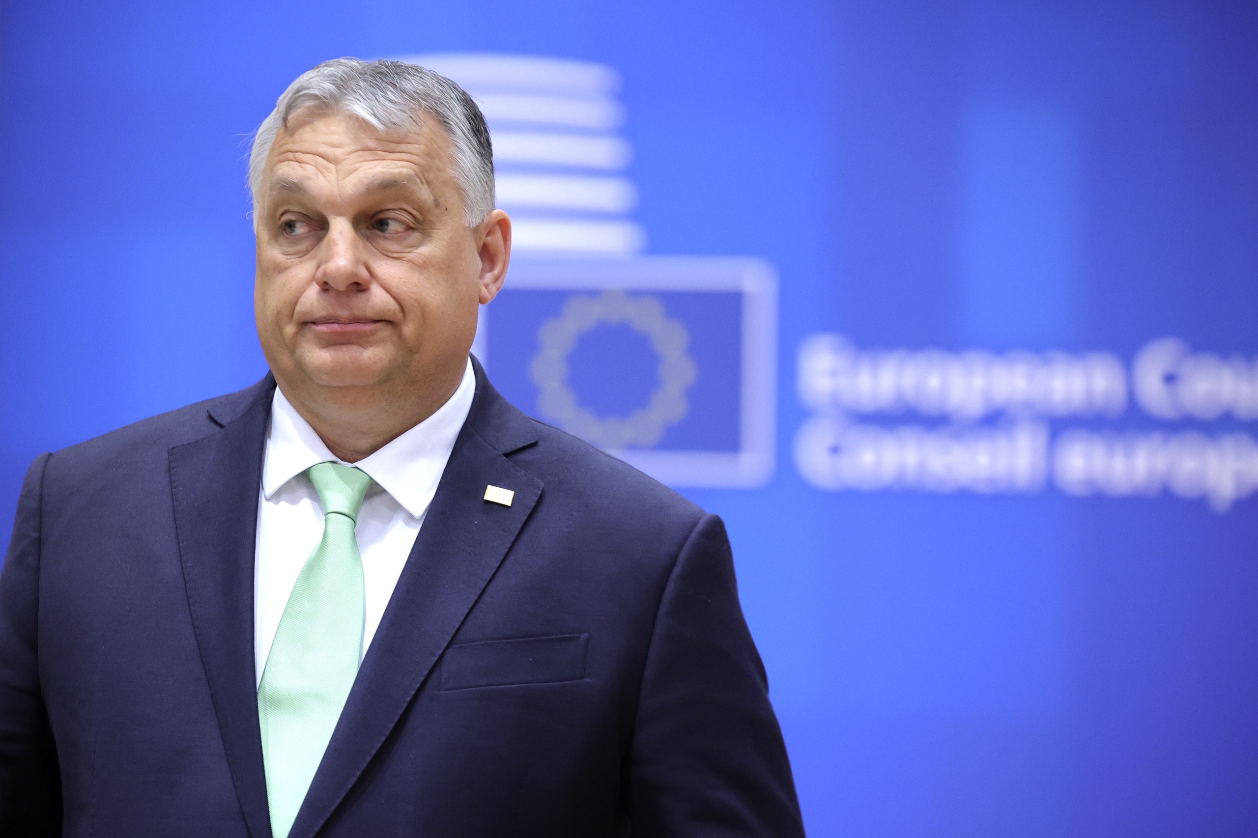 Terwijl andere EU-landen in rap tempo van het Russische gas af willen, heeft Hongarije een nieuwe gasdeal gesloten met Moskou. 