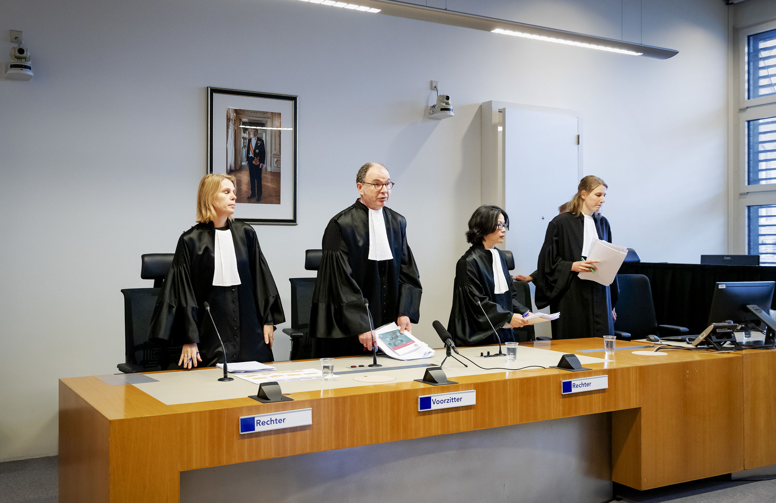 De wrakingskamer voorafgaand aan de uitspraak over de rechters in de strafzaak tegen verdachte Gökmen T. 