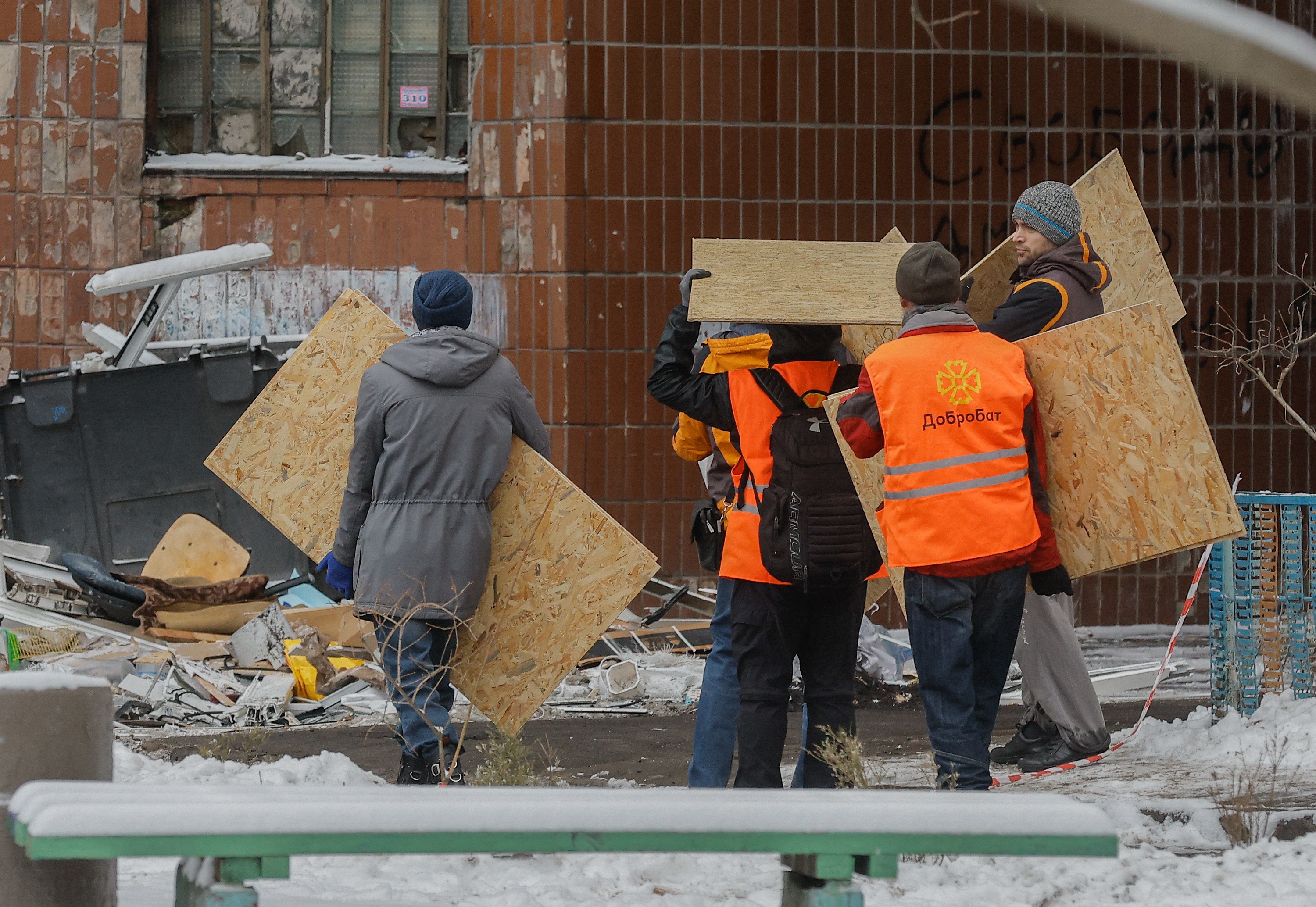 Liveblog | Rusland Voert Drone-aanvallen Uit Op Kyiv | BNR Nieuwsradio