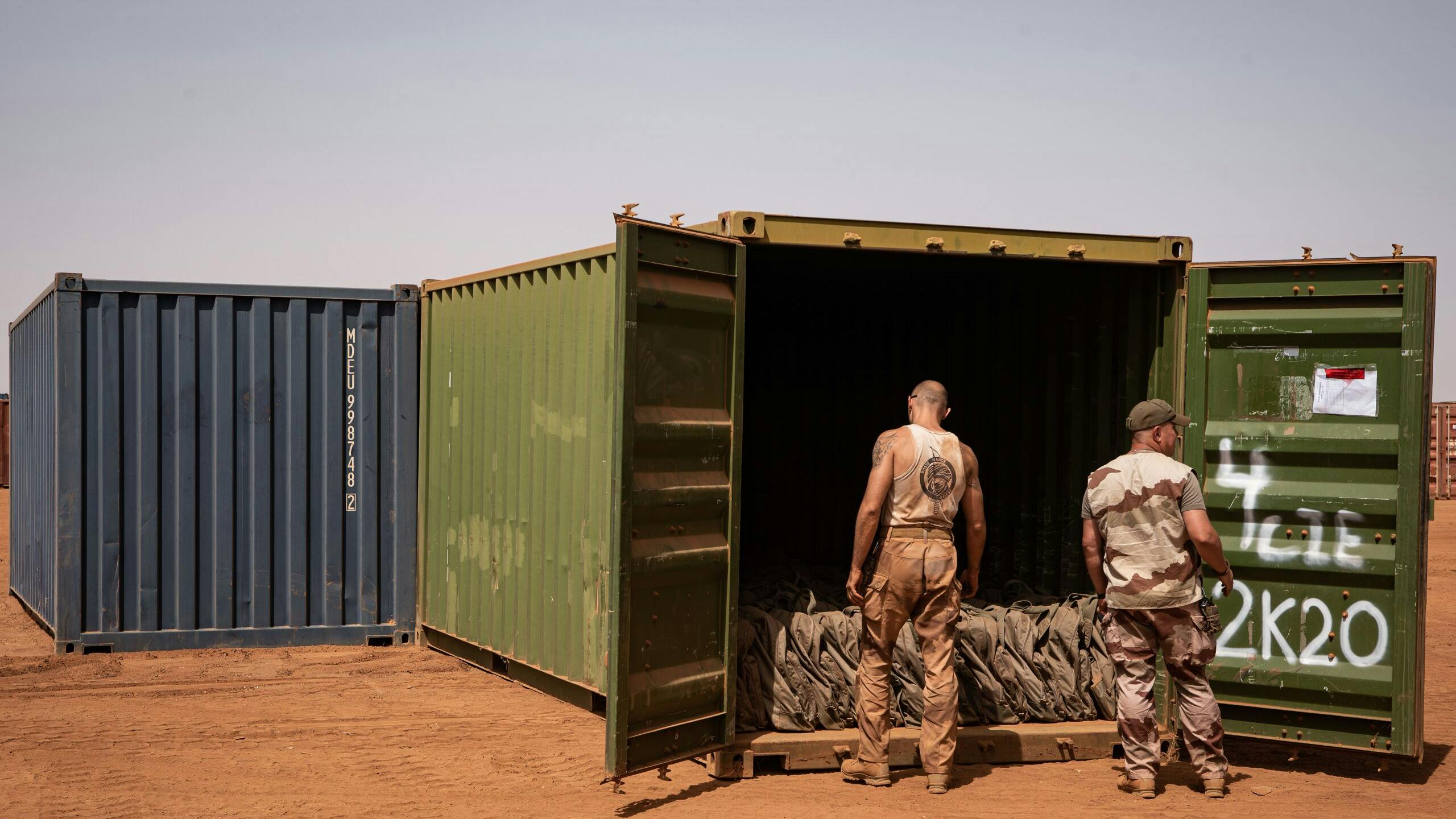 Franse militairen ontruimen hun basis in Gao, Mali. 