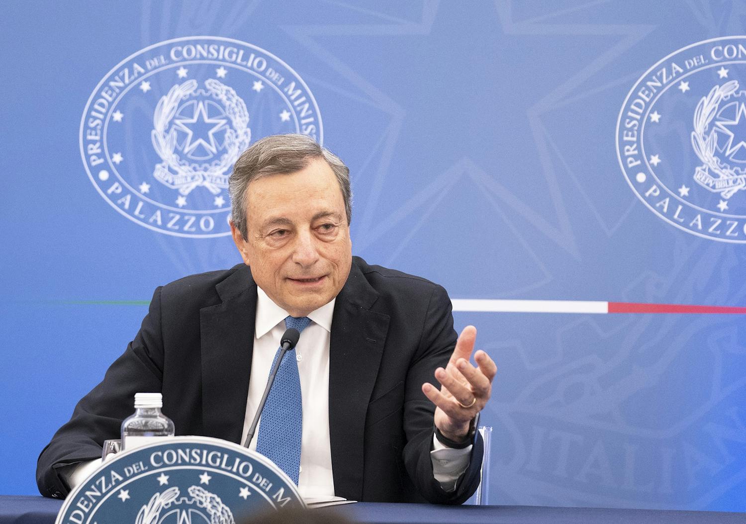 Crisi della politica italiana dopo la lettera di dimissioni del premier Draghi