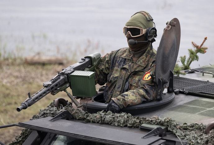 ‘Er komt een Europees leger, maar dat duurt nog even’ BNR Nieuwsradio