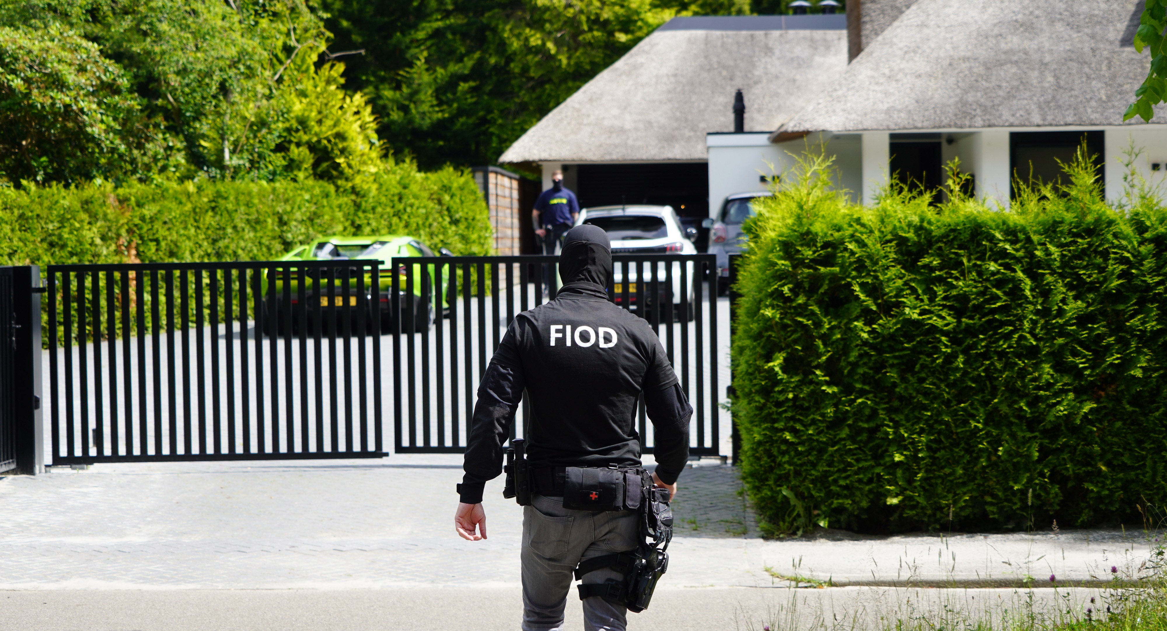 FIOD doet meerdere invallen, onder meer bij Van der Valk | BNR Nieuwsradio