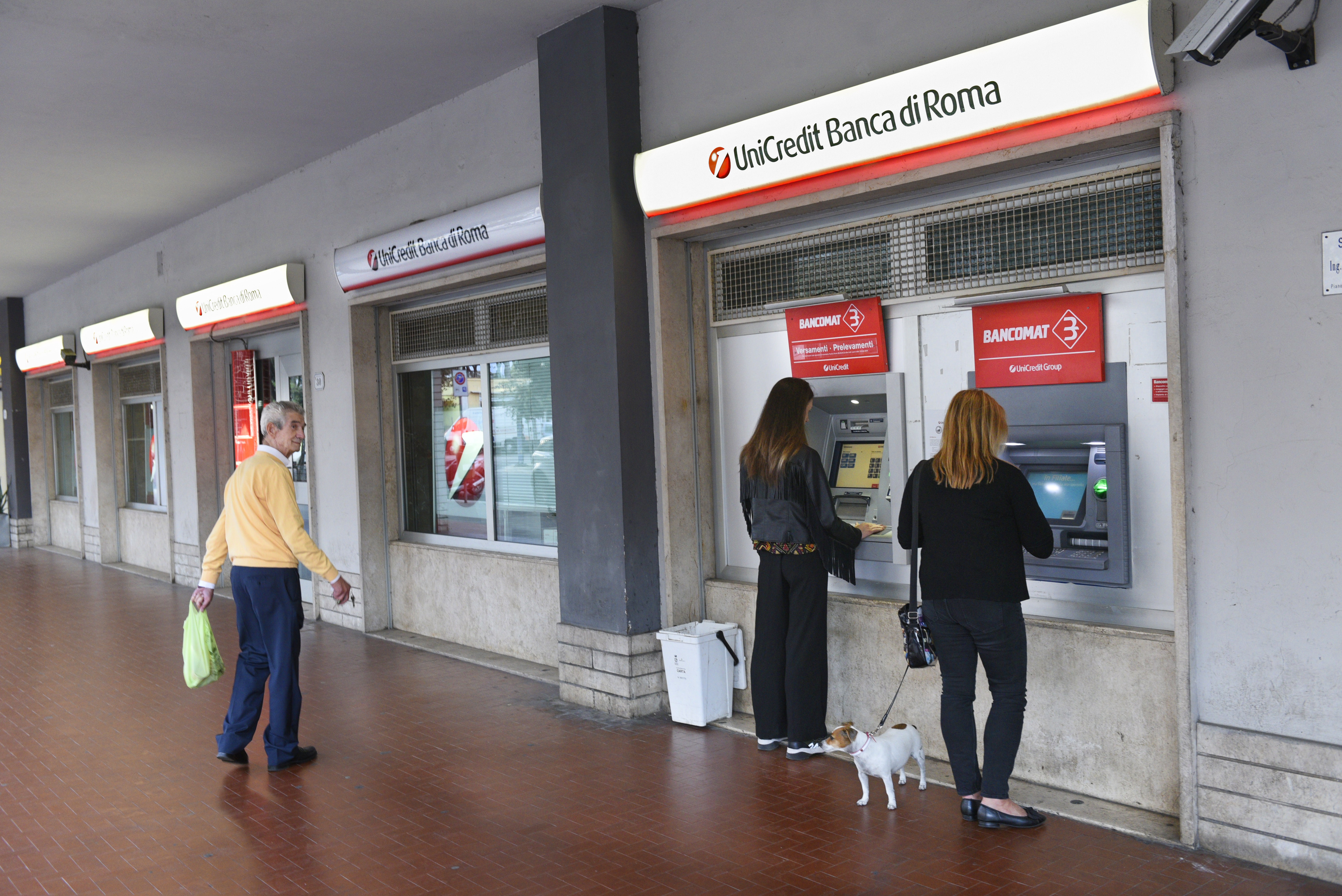 In Italia ci si chiede anche quando i creditori potranno tornare allo Stato se i prestiti con garanzie statali non vengono rimborsati.