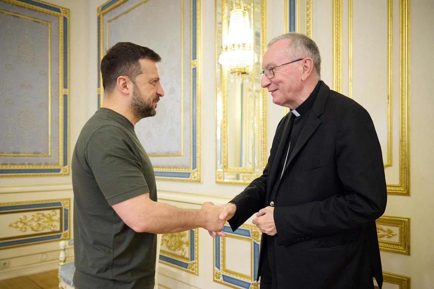 Liveblog | Zelensky prijst inspanningen Vaticaan voor vrede en krijgsgevangenen