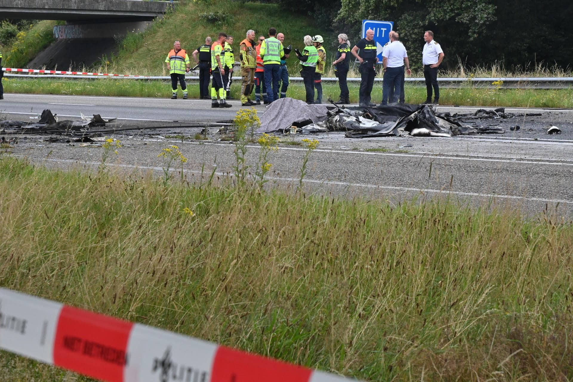 Dode Bij Vliegtuigcrash Op De A58 Bij Breda | BNR Nieuwsradio