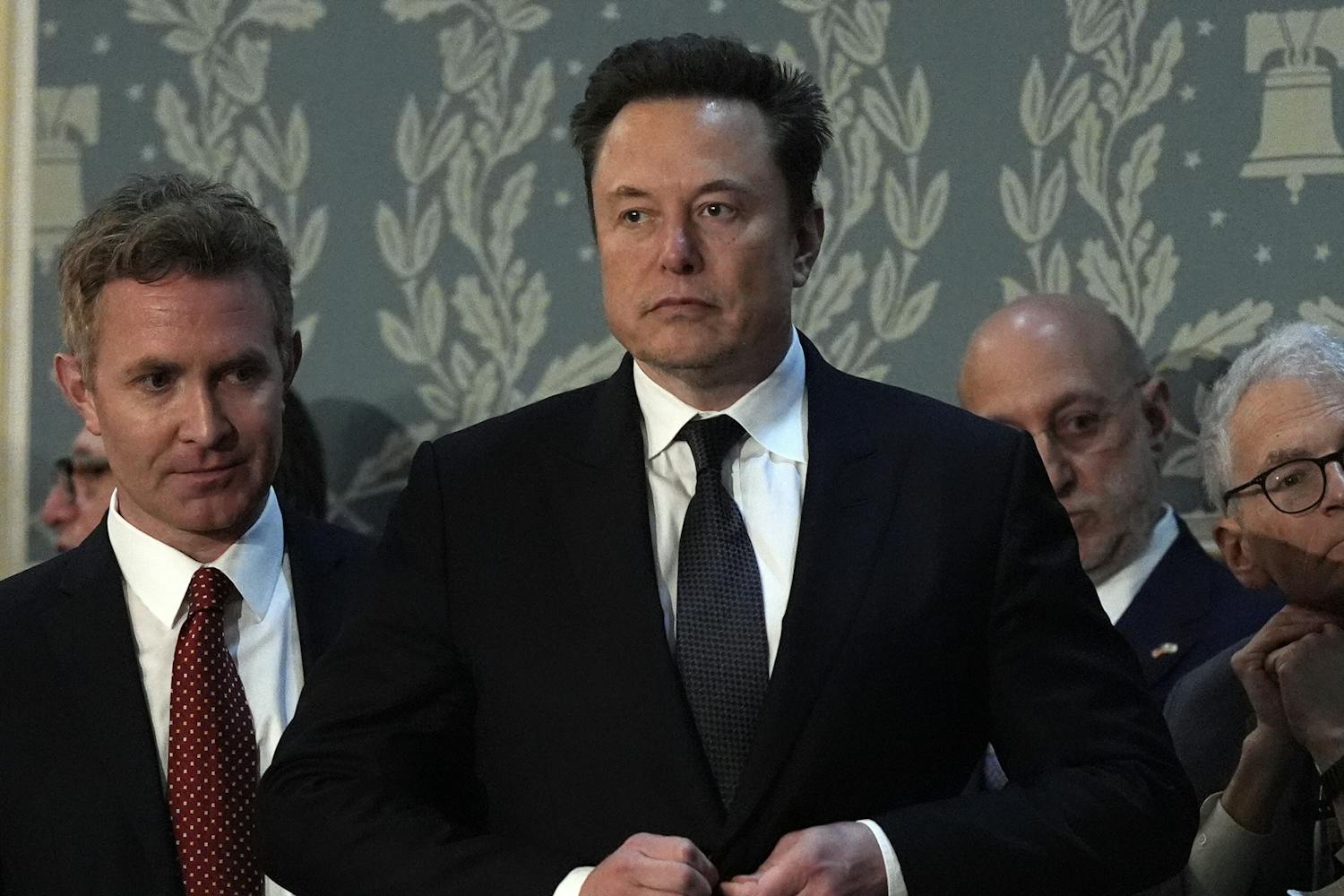 Deutsche Apotheke lehnt Tesla wegen der politischen Haltung von CEO Elon Musk ab