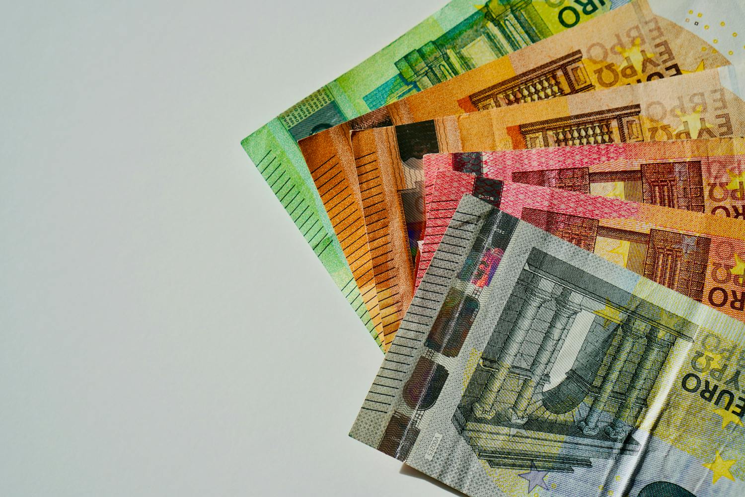 Nibud uit felle kritiek op kabinetsplannen: ‘Weinig te merken van koopkrachtstijging’