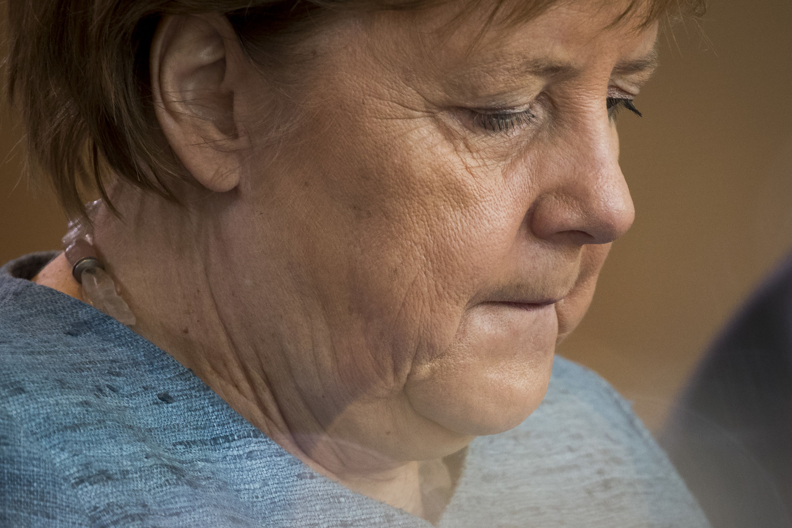2018-10-10 09:39:51 German Chancellor Angela Merkel attends the weekly cabinet meeting at the Chancellery in Berlin on October 10, 2018.     Odd ANDERSEN / AFP