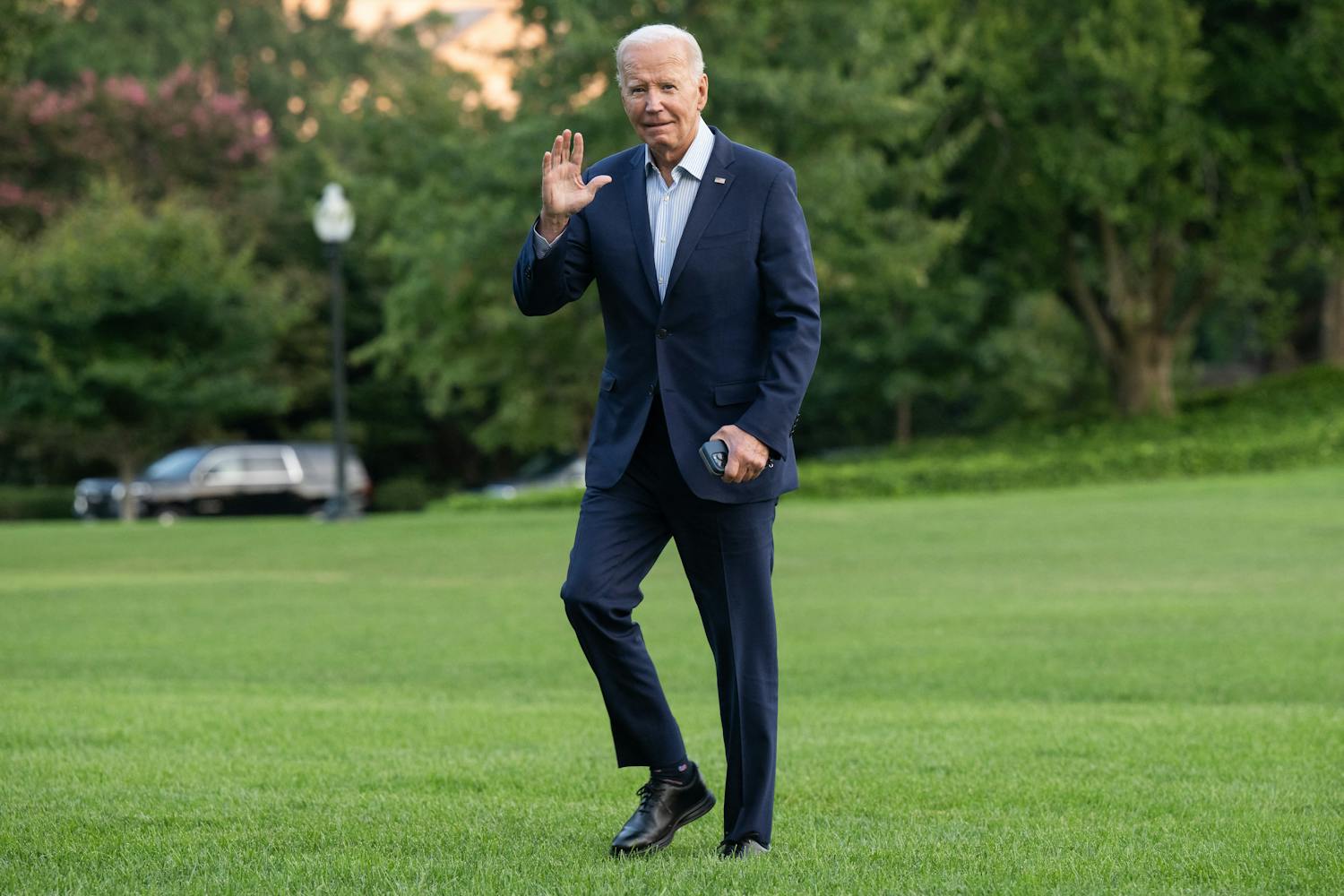 Biden geeft nog gauw tientallen miljarden uit aan klimaatprojecten