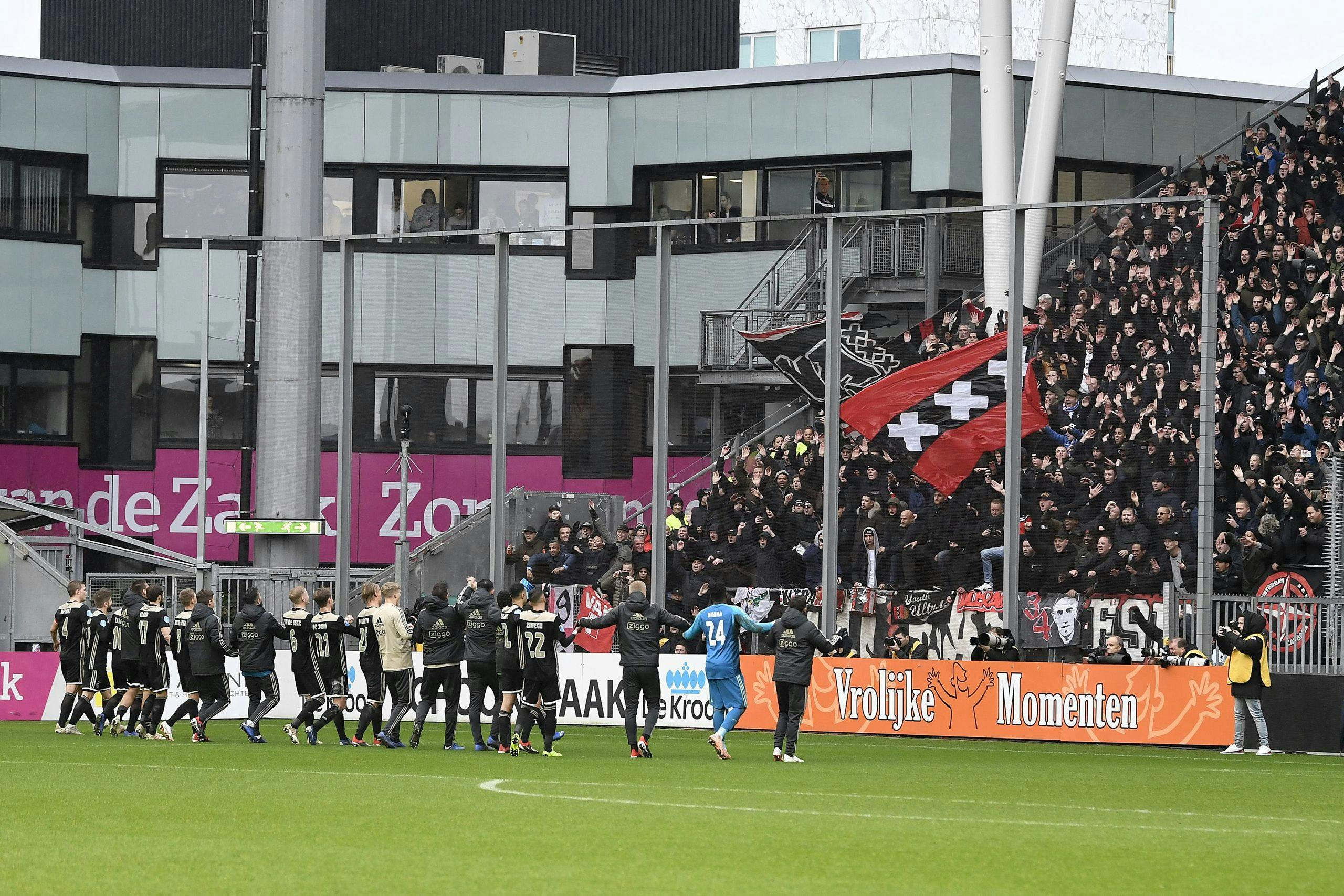 VVD Utrecht: 'Onderzoek veiligheid stadion FC Utrecht ...