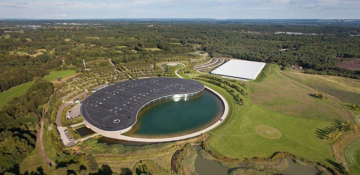 Hoofdkantoor McLaren in Woking, Engeland