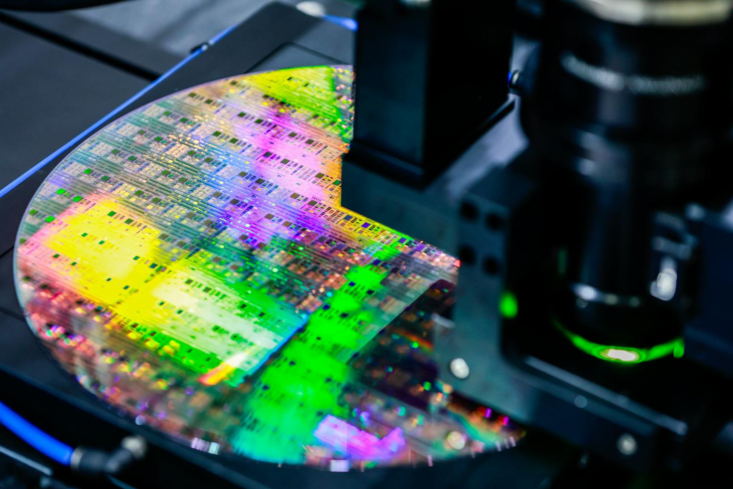 China bouwt met ASML-kennis eigen chipmachine, aandeel ASML krijgt tik |  BNR Nieuwsradio