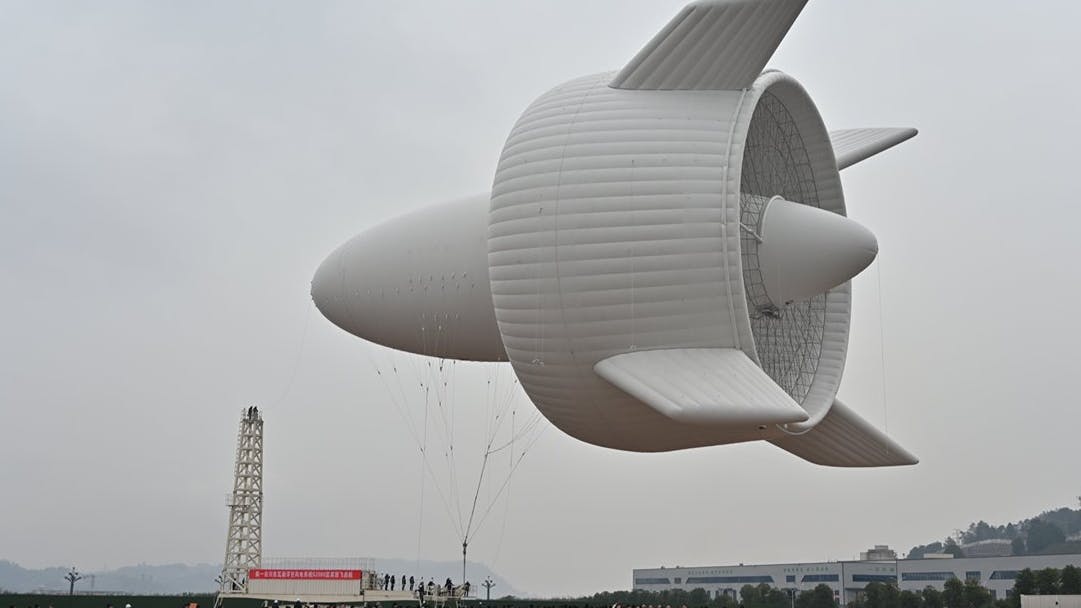 China lanceert vliegende windenergiecentrale voor duurzame stroomopwekking