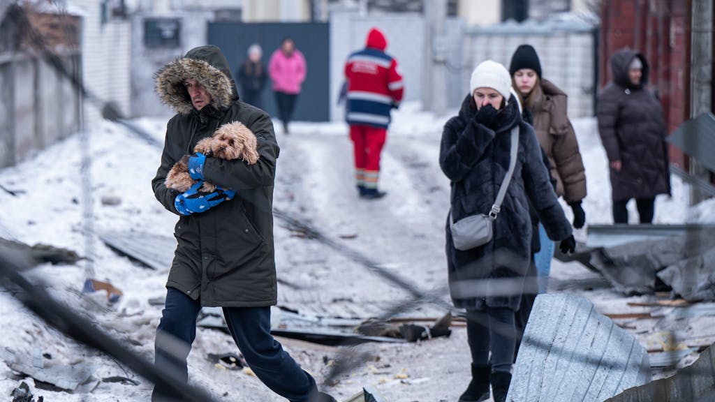 Image for the article: Nederlandse hulporganisaties in Oekraïne vaker doelwit Russische leger: ‘Het is een drone-oorlog’