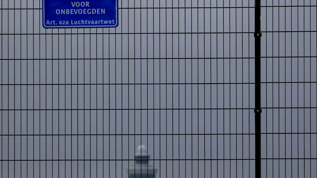 Image for the article: ‘Schiphol zet wifi en AI in tegen inbrekers en insluipers’