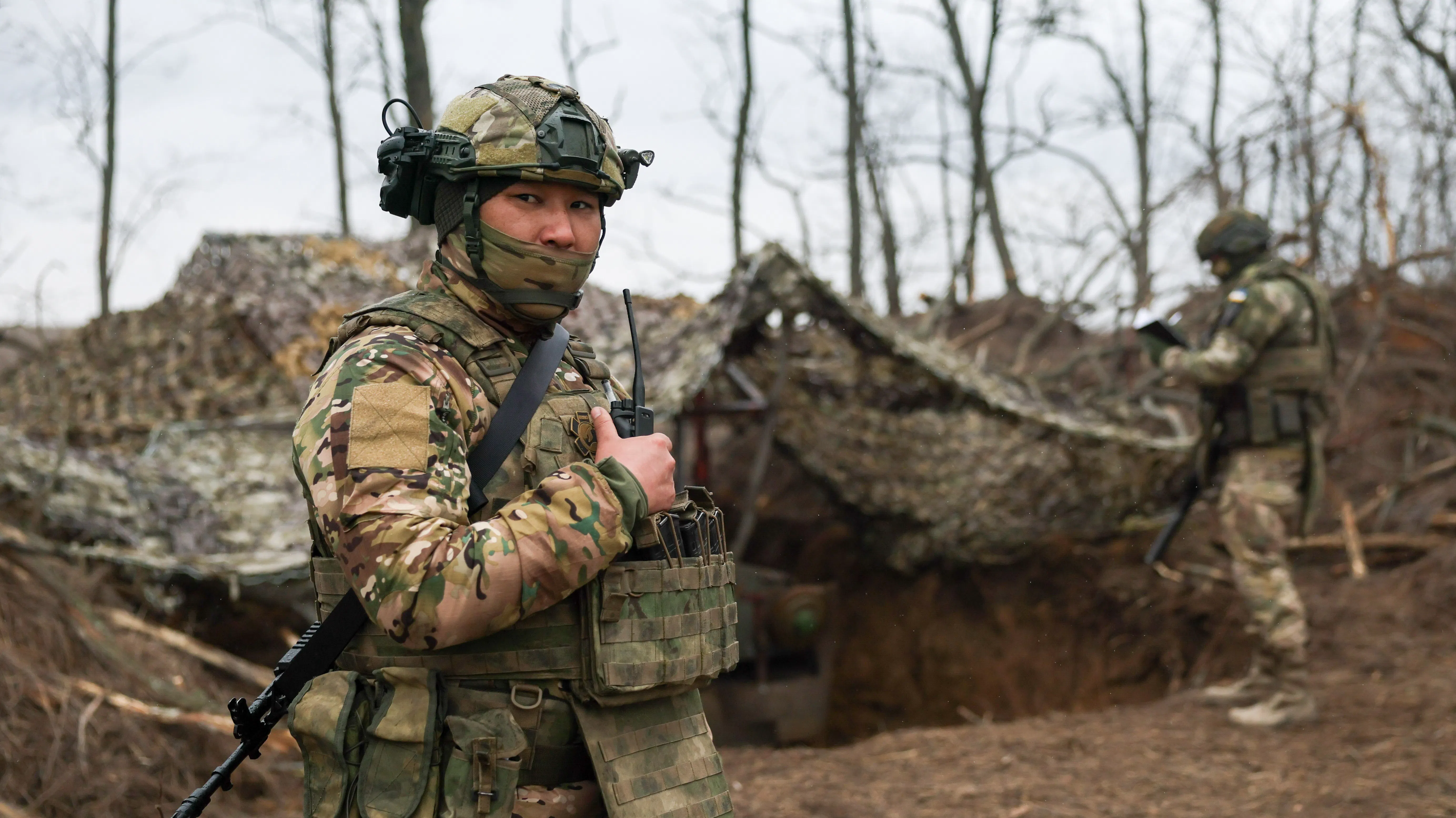Russische soldaten betalen officieren om in leven te blijven, ‘slagveldeconomie van corruptie en dwang’