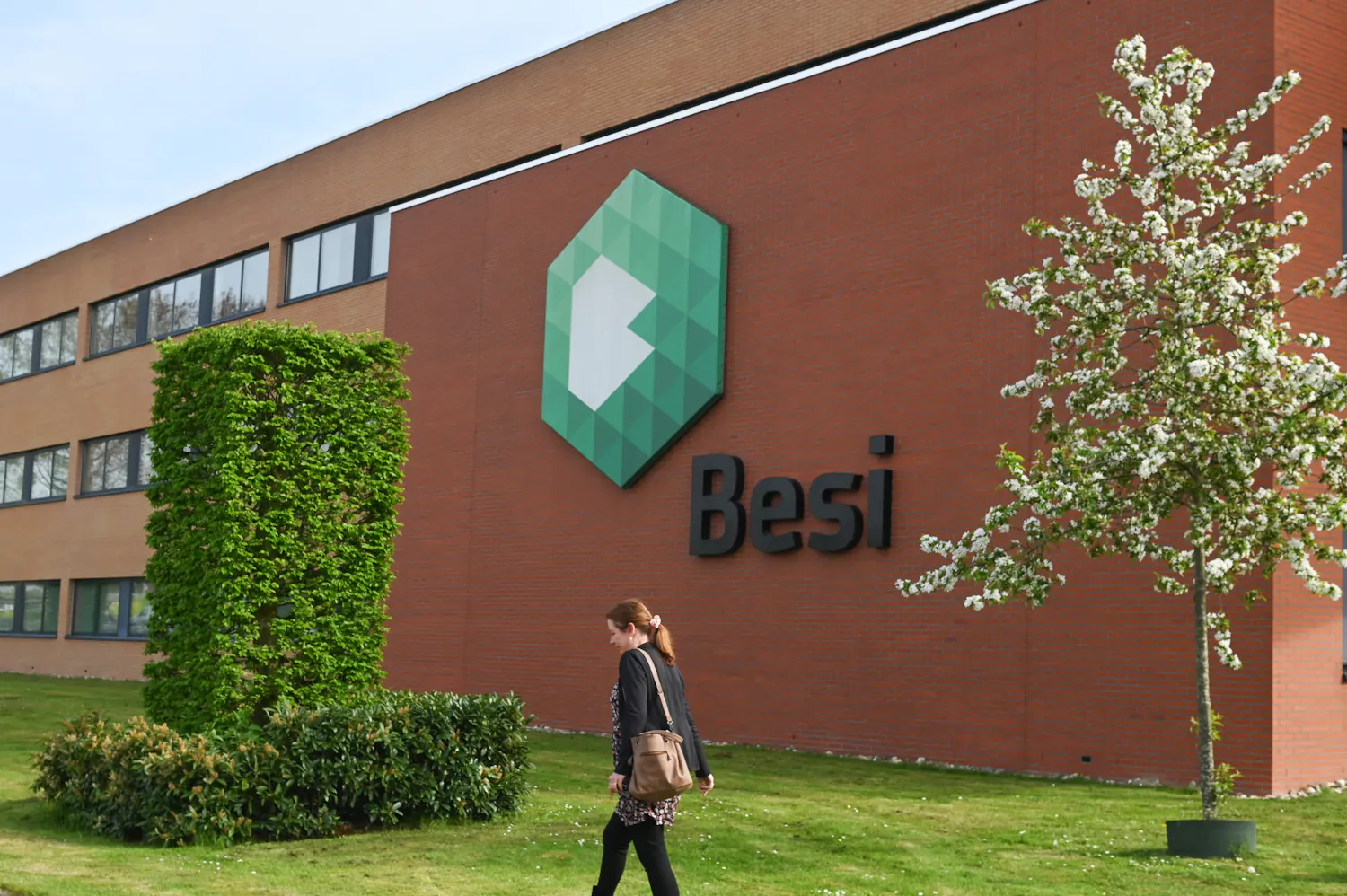 Chipper Besi boekt met hybrid bonding groot succes: ‘Kantelpunt komt ...