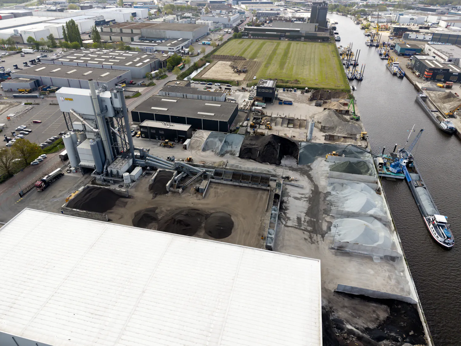 Verkoopprijzen Nederlandse Industrie Omhoog Door Hoge Olieprijzen BNR verkoopprijzen-nederlandse-industrie-omhoog-door-hoge-olieprijzen-bnr