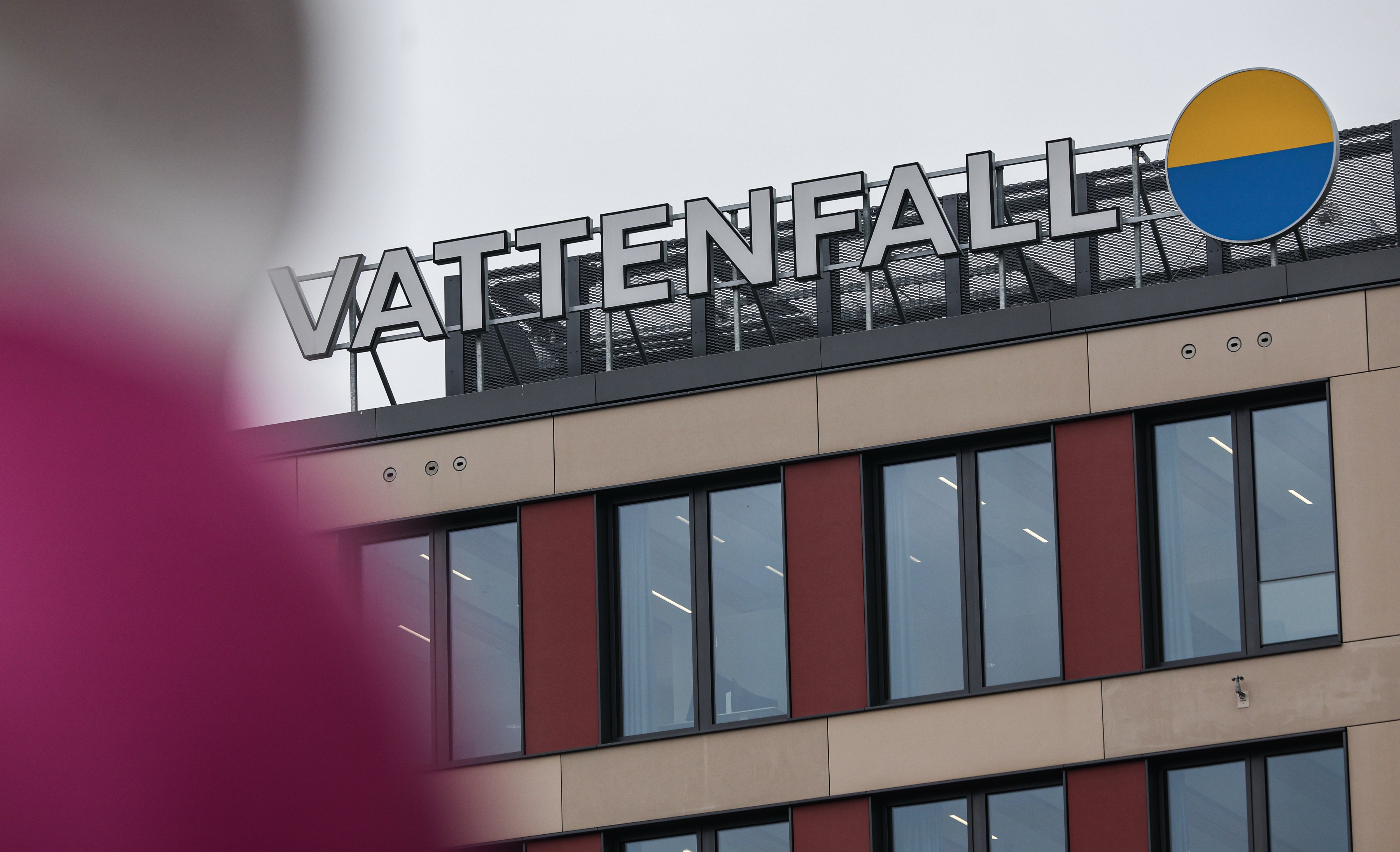 Vattenfall verkent datacenters op zee met groene stroom