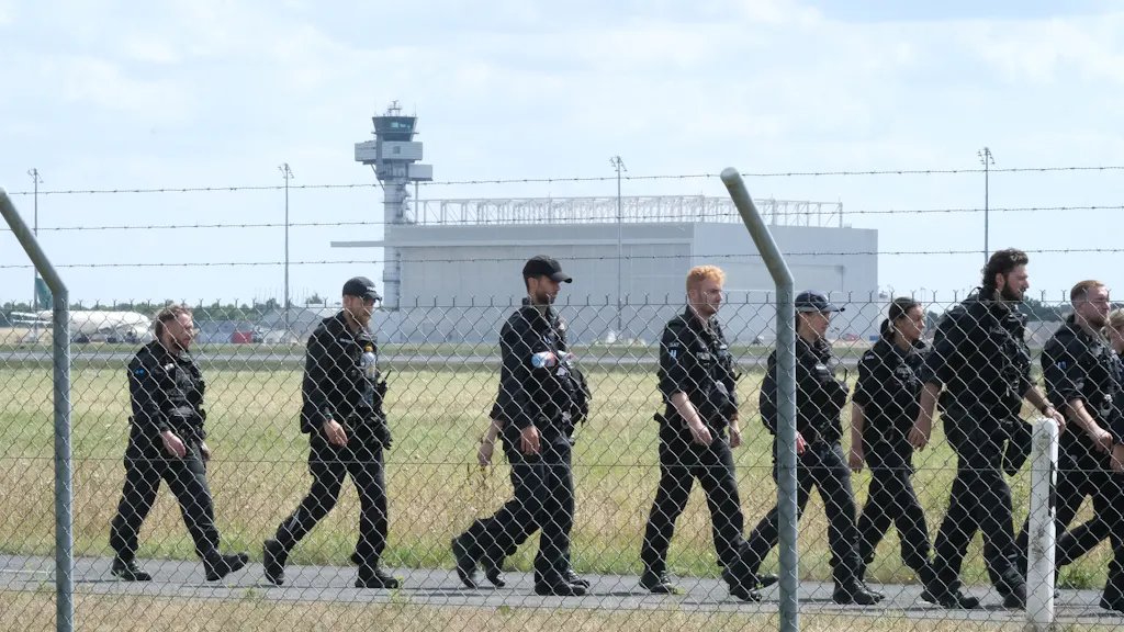 Image for the article: Duitsland gaat dronebestrijdingsteam fors uitbreiden