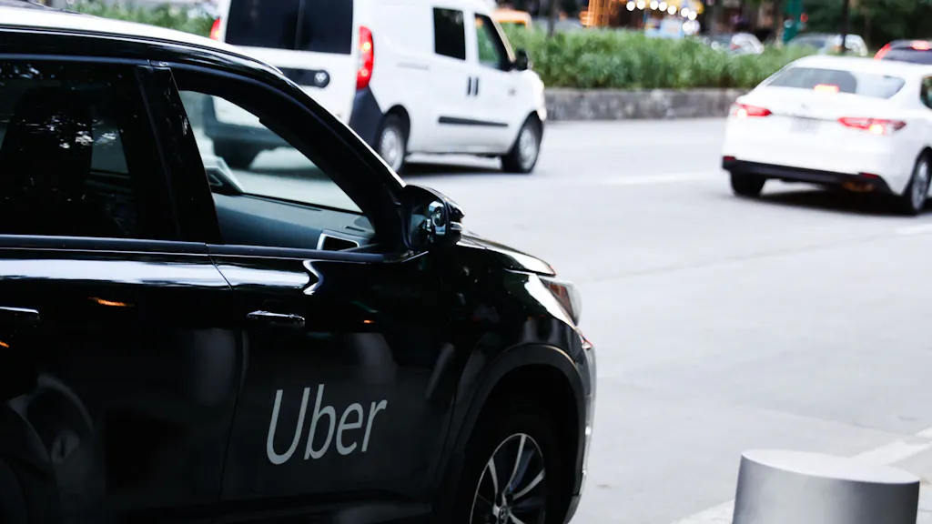 Image for the article: Uber test in VS mogelijkheid je tiener live te bekijken tijdens autorit