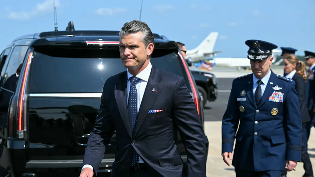 Image for the article: Rijbewijs Pete Hegseth en 153 miljoen andere Amerikanen na hack online te koop