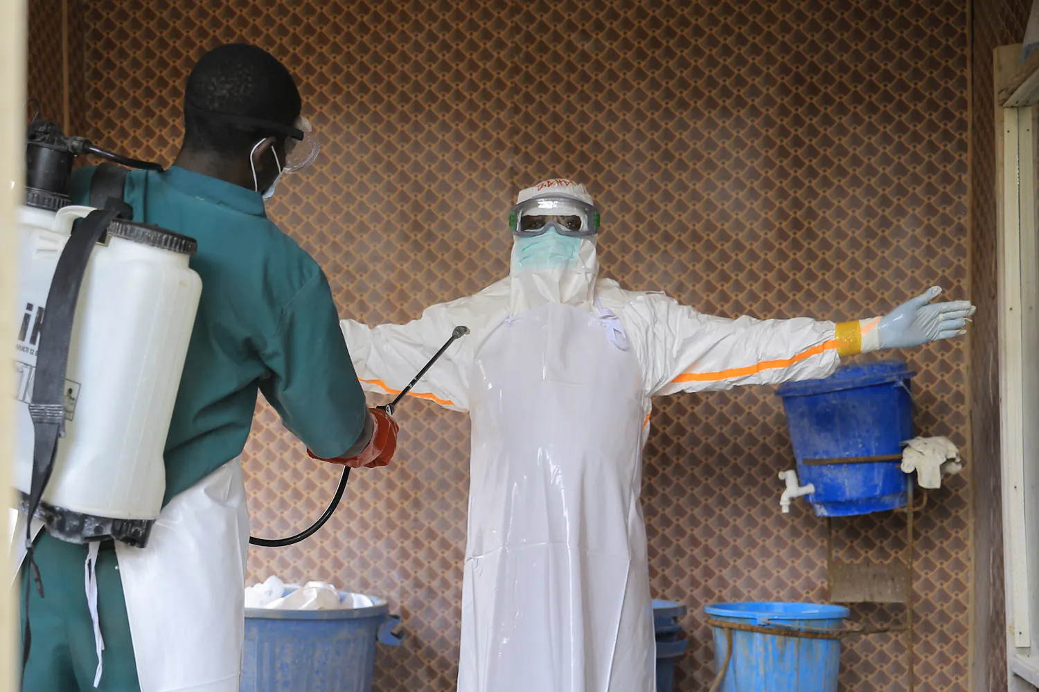 DRC Ebola outbreak surpasses 4,000 deaths amidst civil conflict