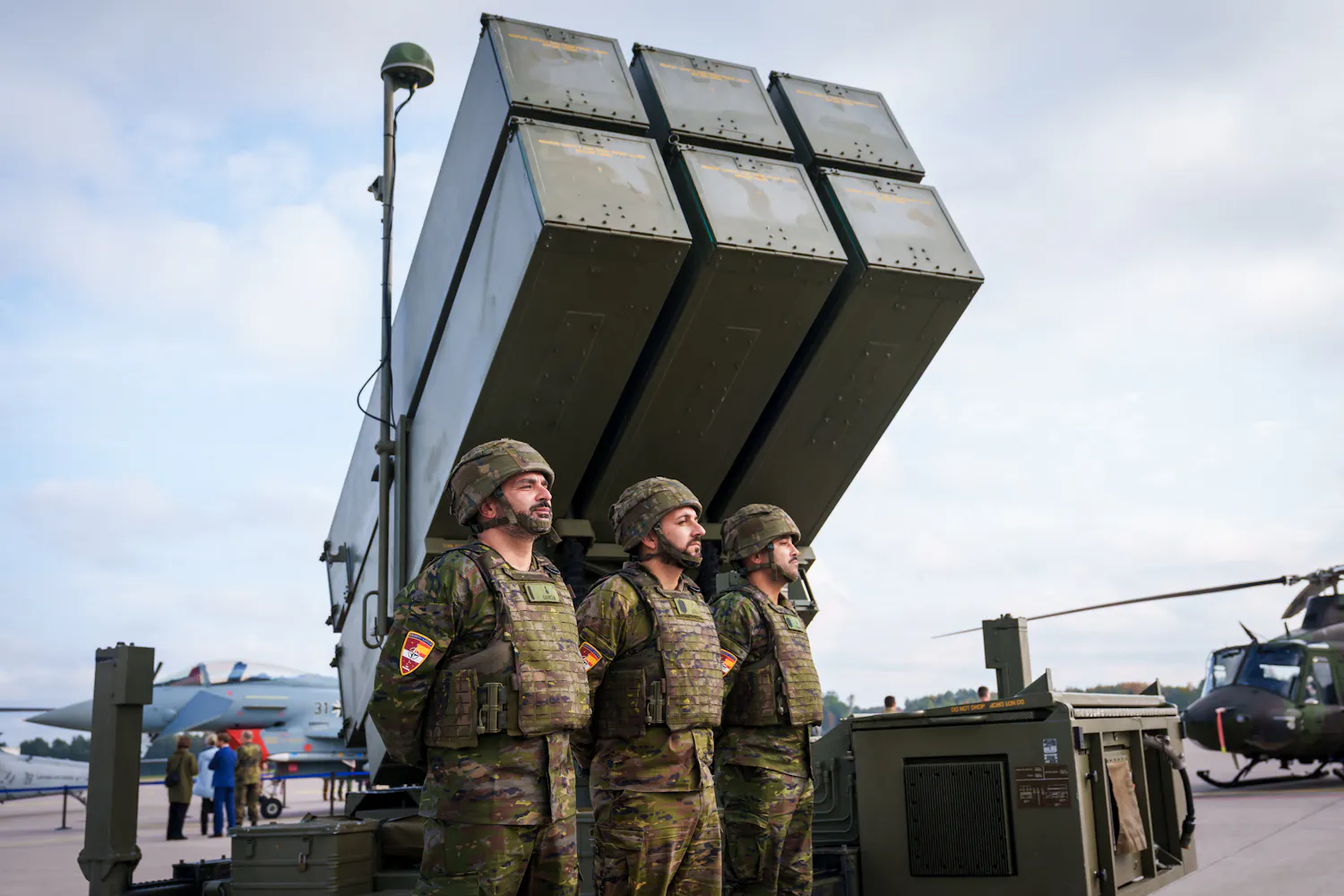 US reportedly threatens to halt weapons purchases and intelligence sharing for Ukraine