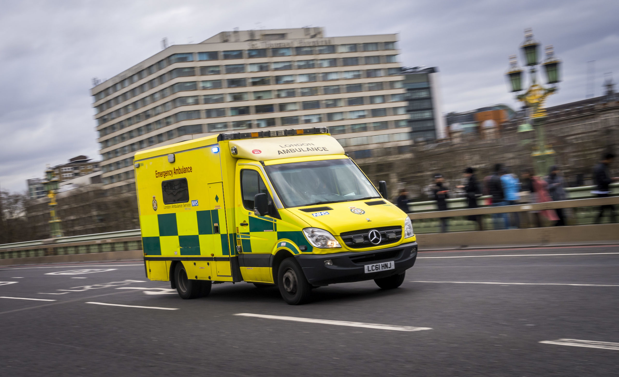 2020-02-04 14:15:14 LONDEN - Ambulance in Londen. ANP LEX VAN LIESHOUT