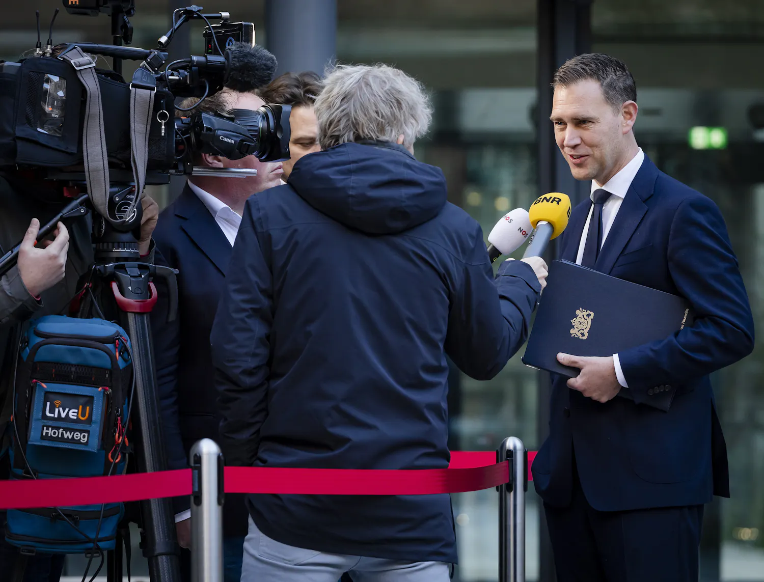 Dutch cabinet faces rising tension as tax deal talks continue