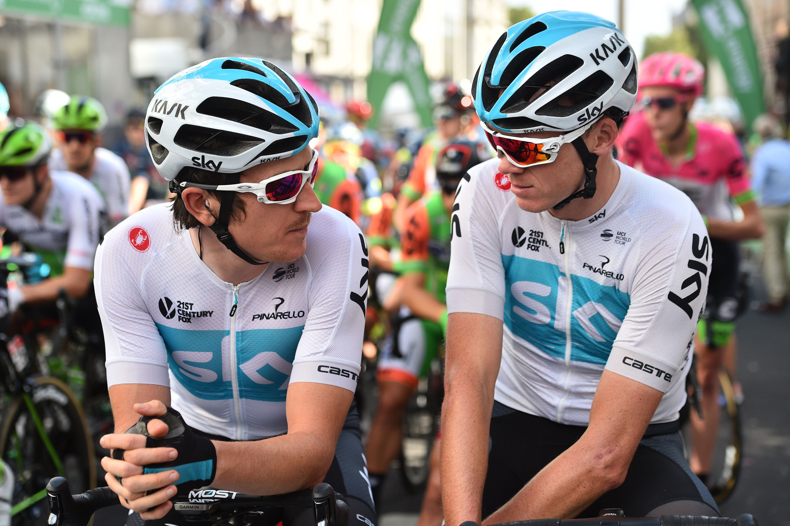 Geraint Thomas (L) en Chris Froome