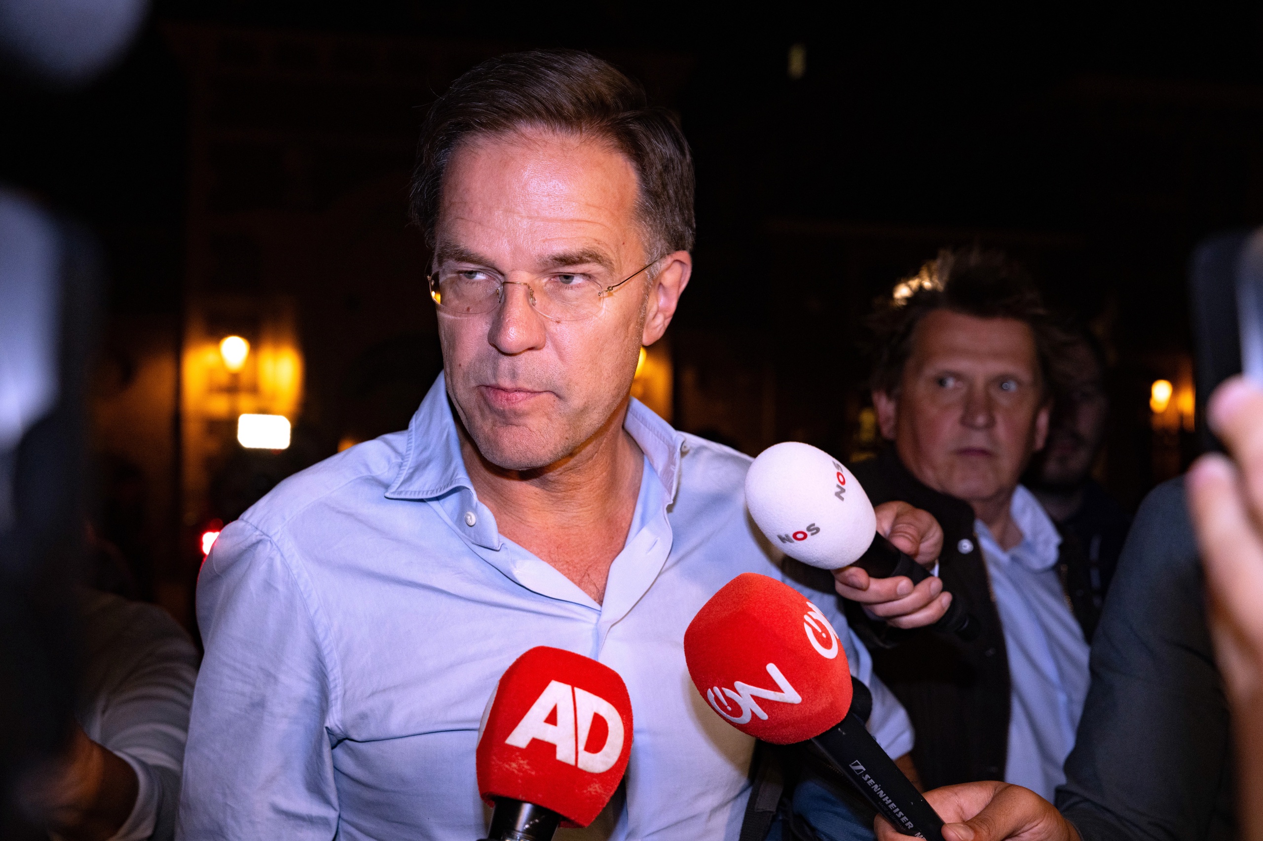 Liveblog | Kabinet-Rutte IV Gevallen, Rutte Dient Ontslag In | BNR ...