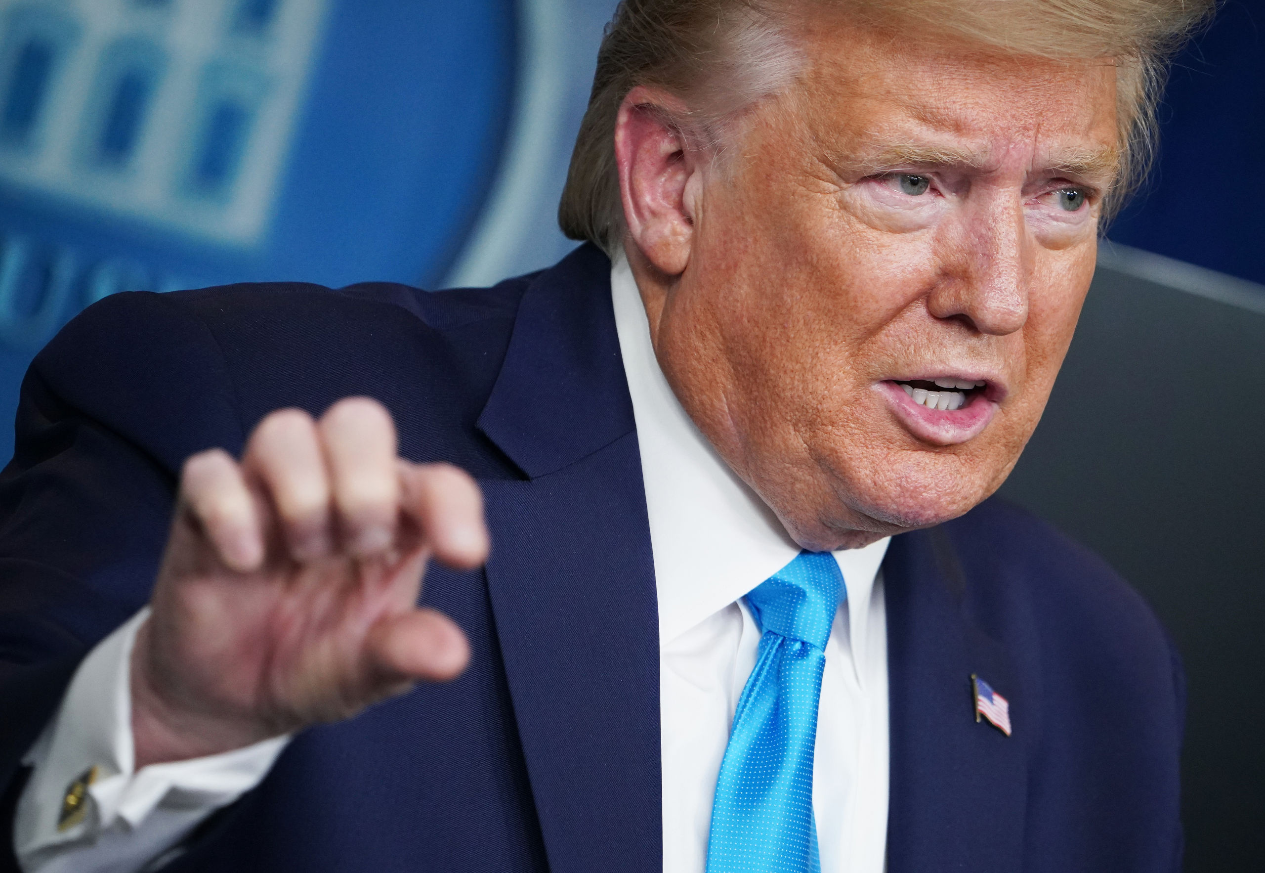 President Donald Trump viel de WHO stevig aan