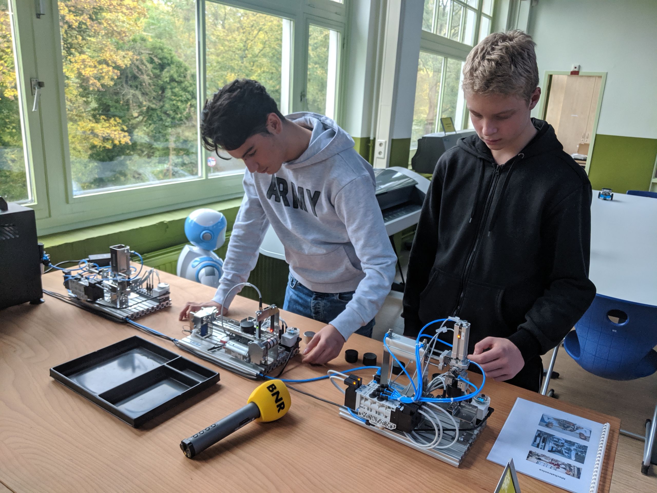 Leerlingen aan het werk in het Techlab