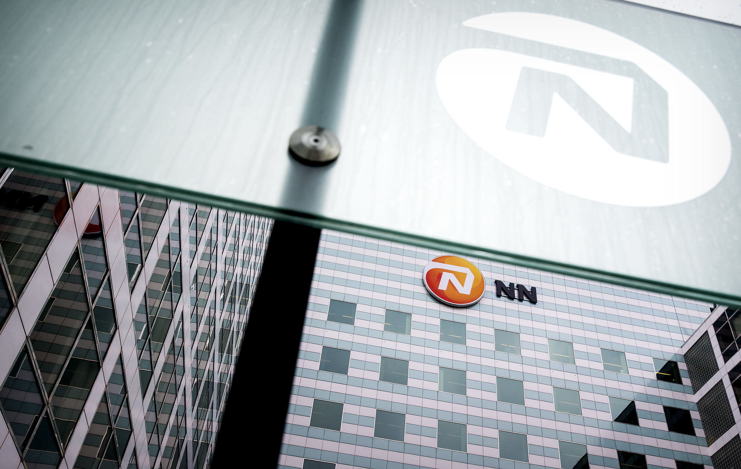 2017-02-16 13:31:43 DEN HAAG - Exterieur van NN Group voorafgaand aan de toelichting op de jaarcijfers van de verzekeraar. ANP KOEN VAN WEEL