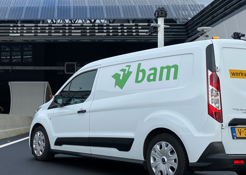 Deze scanauto brengt het wegennet in kaart