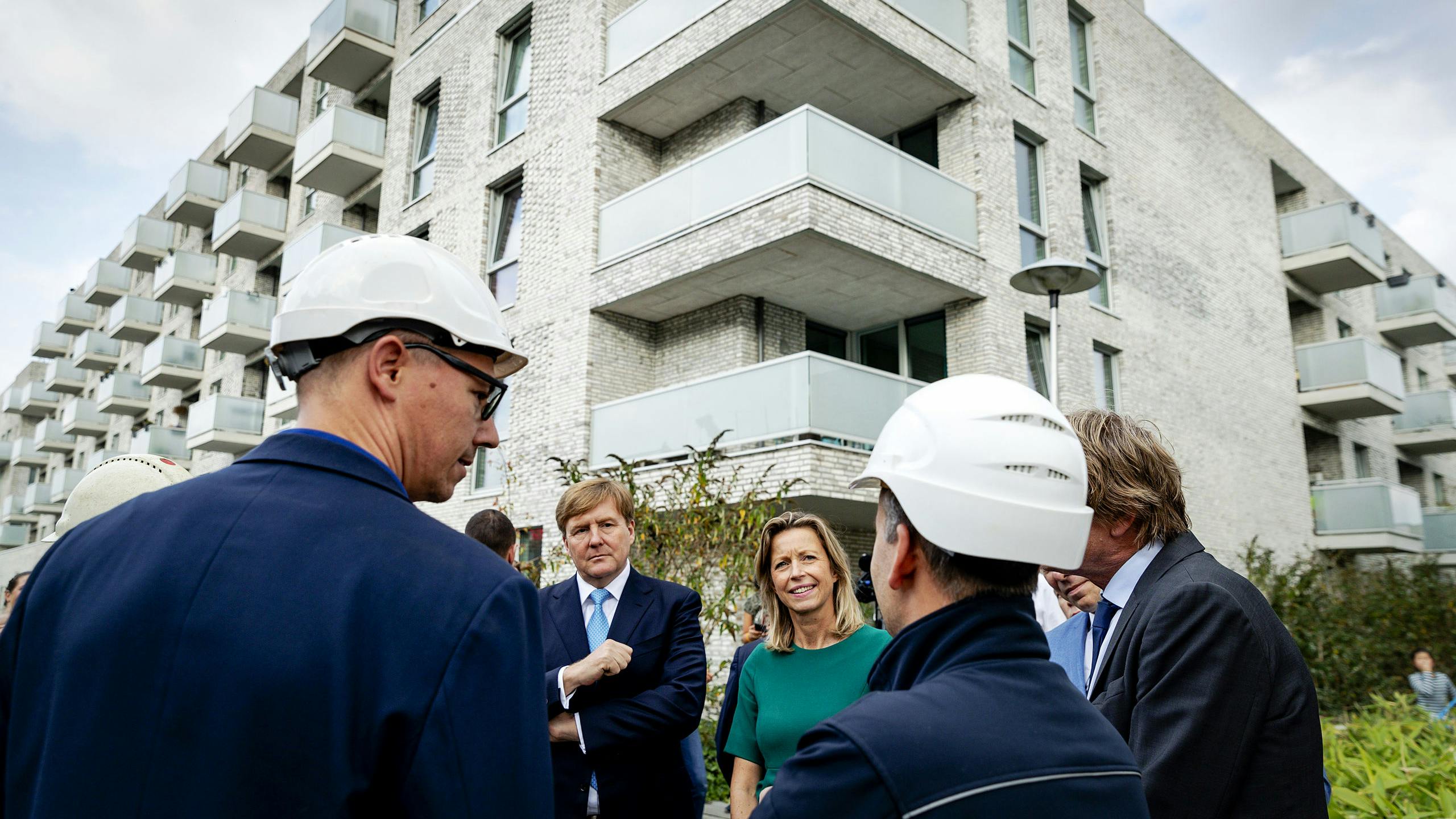 Koning Willem Alexander en minister Kajsa Ollongren (Binnenlandse Zaken en Koninkrijksrelaties) brachten in oktober 2018 een bezoek aan de wijk Veemarkt. De nadruk van dit bezoek lag op vernieuwingen in de woningmarkt en de energietransitie.