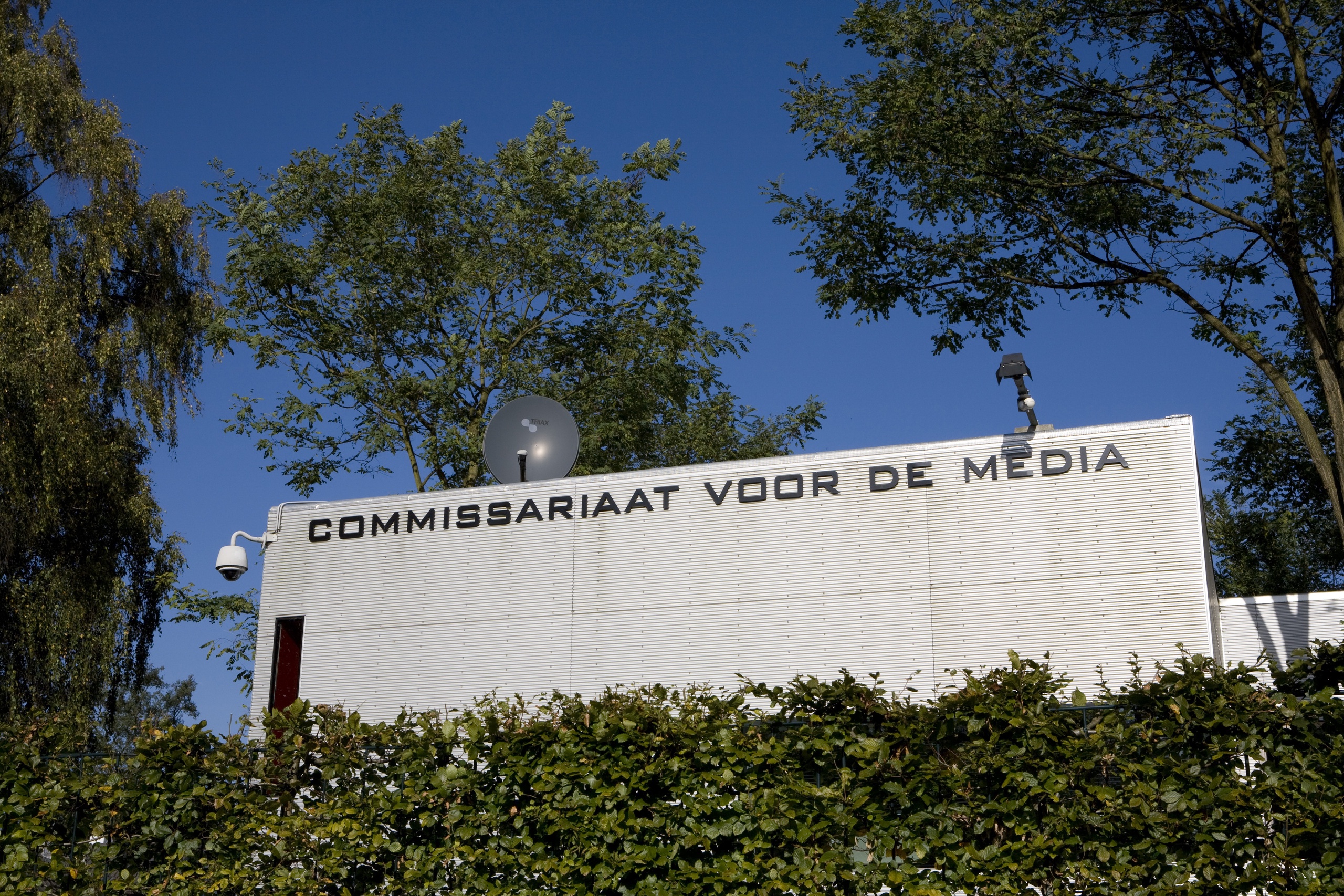 Gebouw van het Commissariaat voor de Media ontworpen door architect Koen van Velsen.