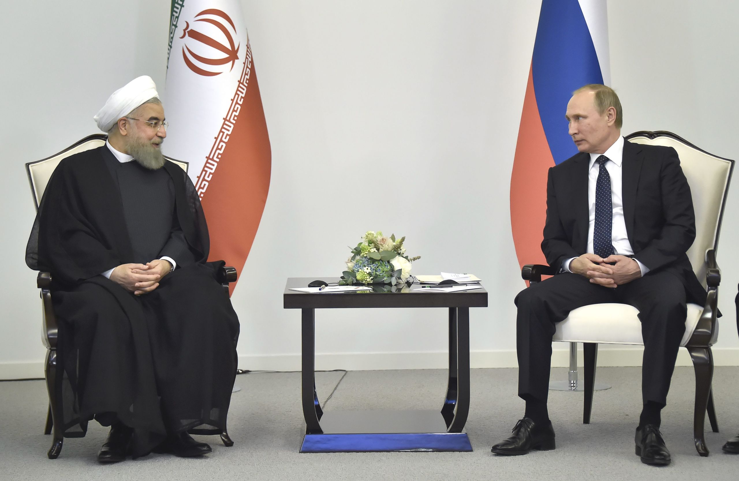 De Iraanse president Rohani met de Russische president Poetin.