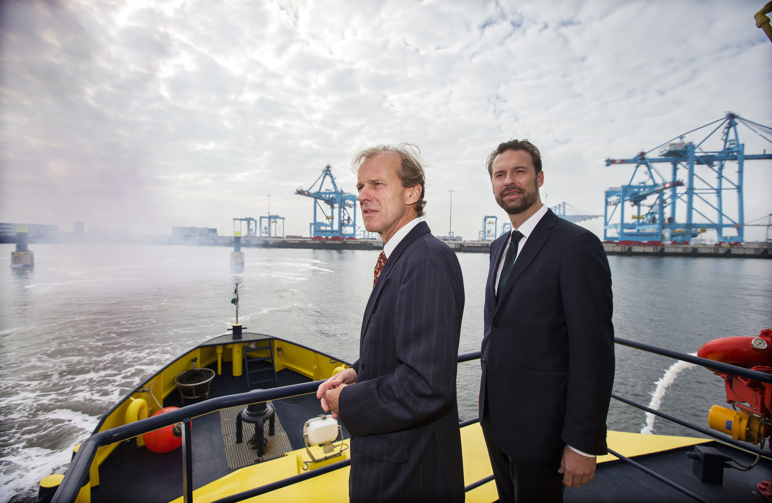 Allard Castelein (l), president-directeur van het Havenbedrijf Rotterdam