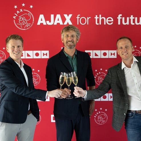 Ajax dumpt cryptosponsor na twee maanden voor betere deal