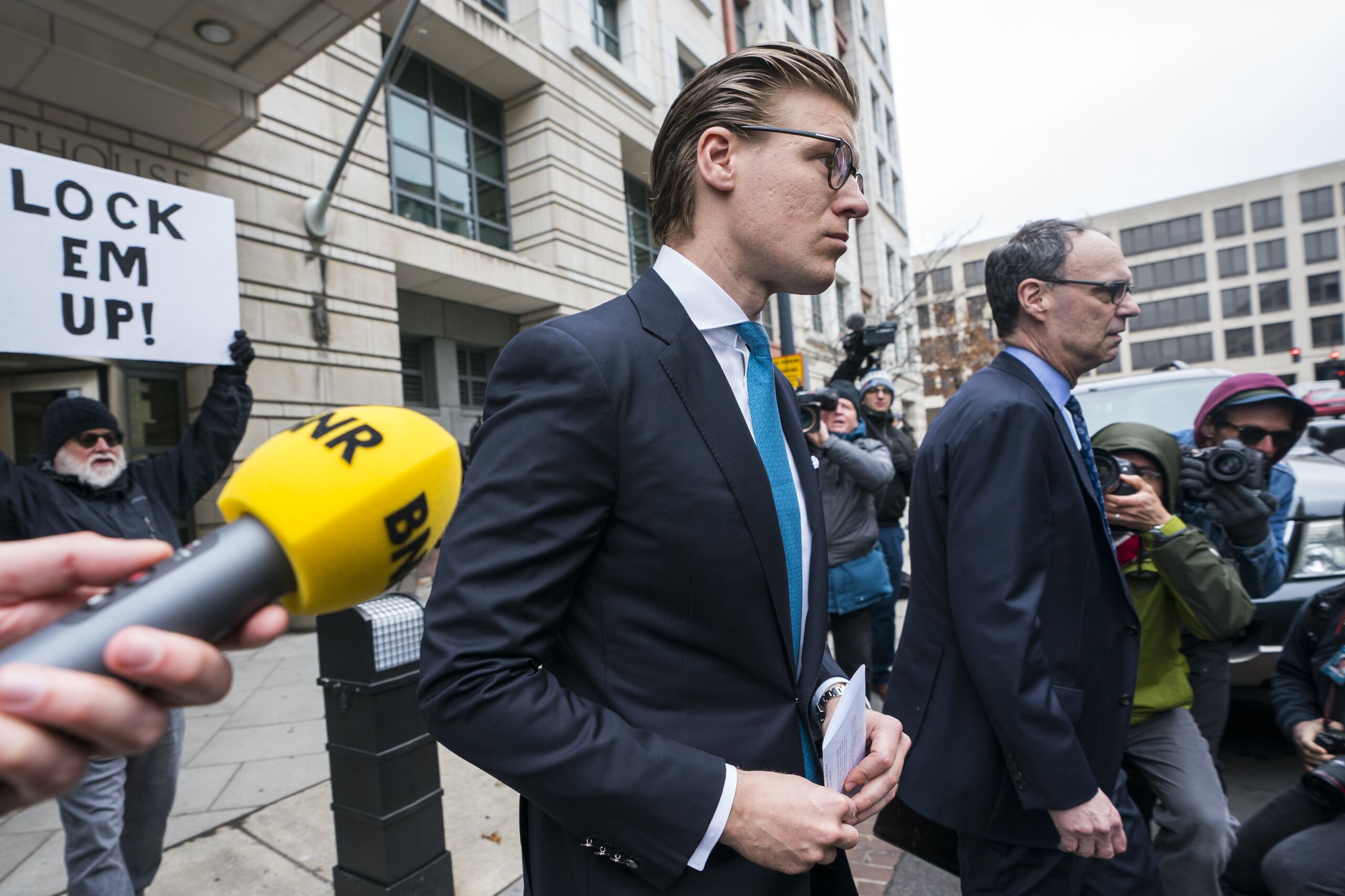 Alex Van Der Zwaan