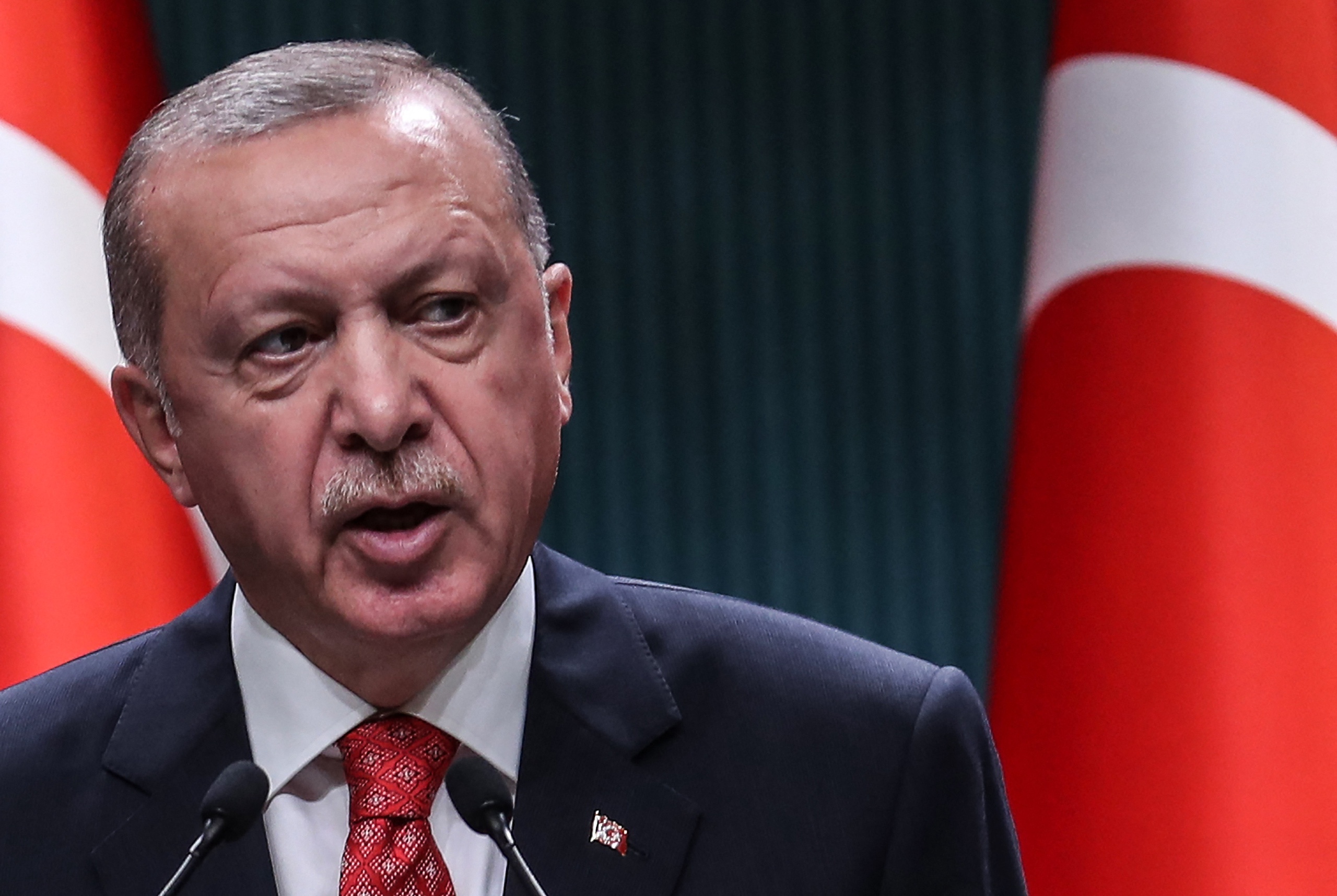 De Turkse president Erdogan staat open voor gesprekken met Zweden over mogelijke toetreding tot de NAVO.
