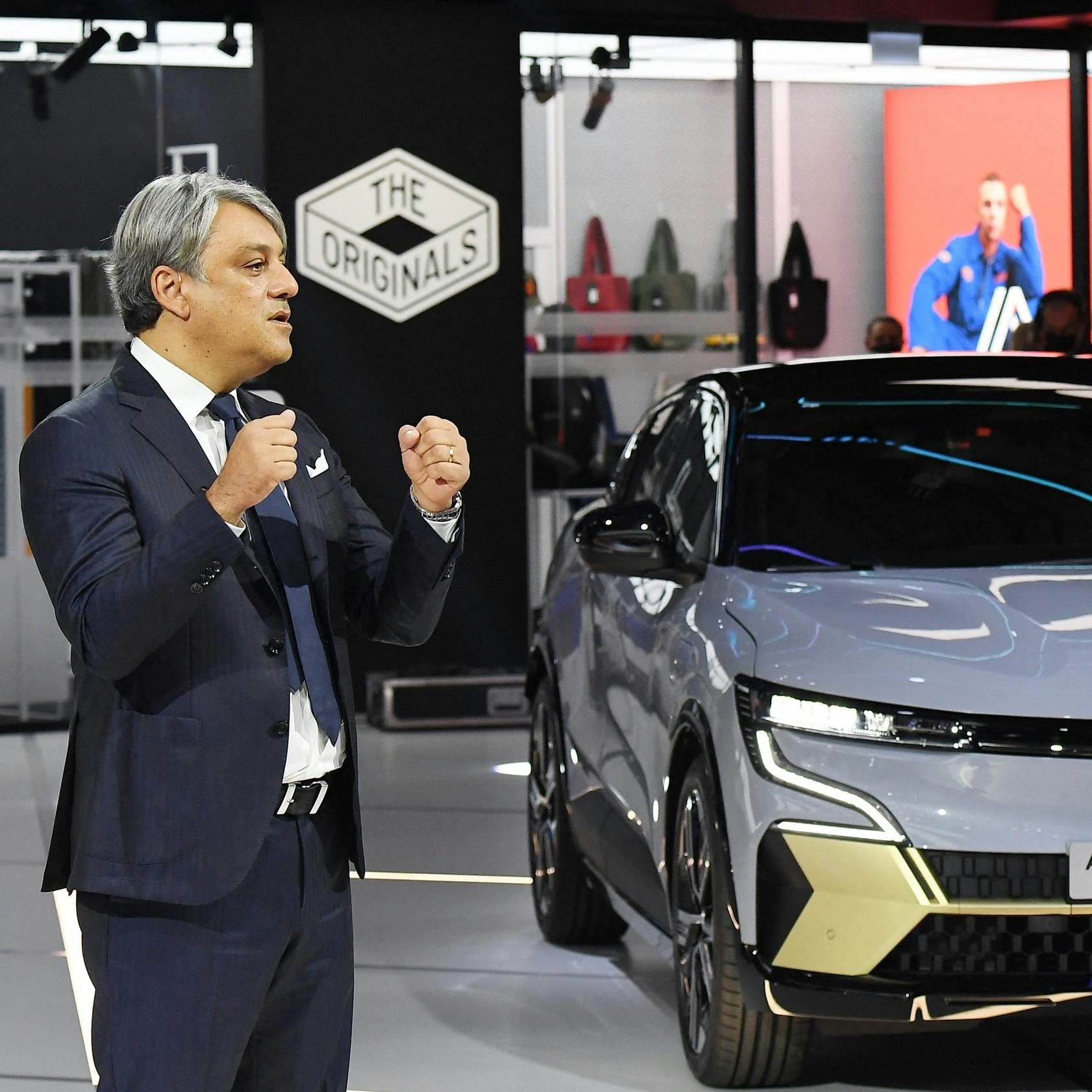 Renault ziet hogere winst door afsplitsing elektrische tak