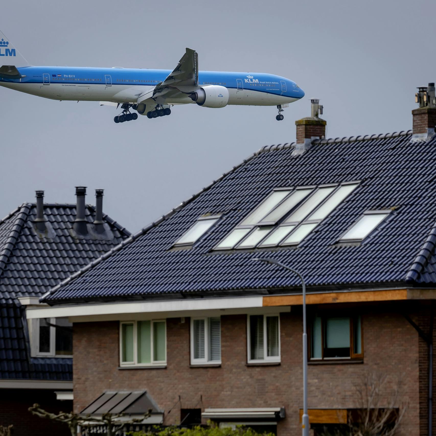 Overheid en KLM op ramkoers over krimp Schiphol