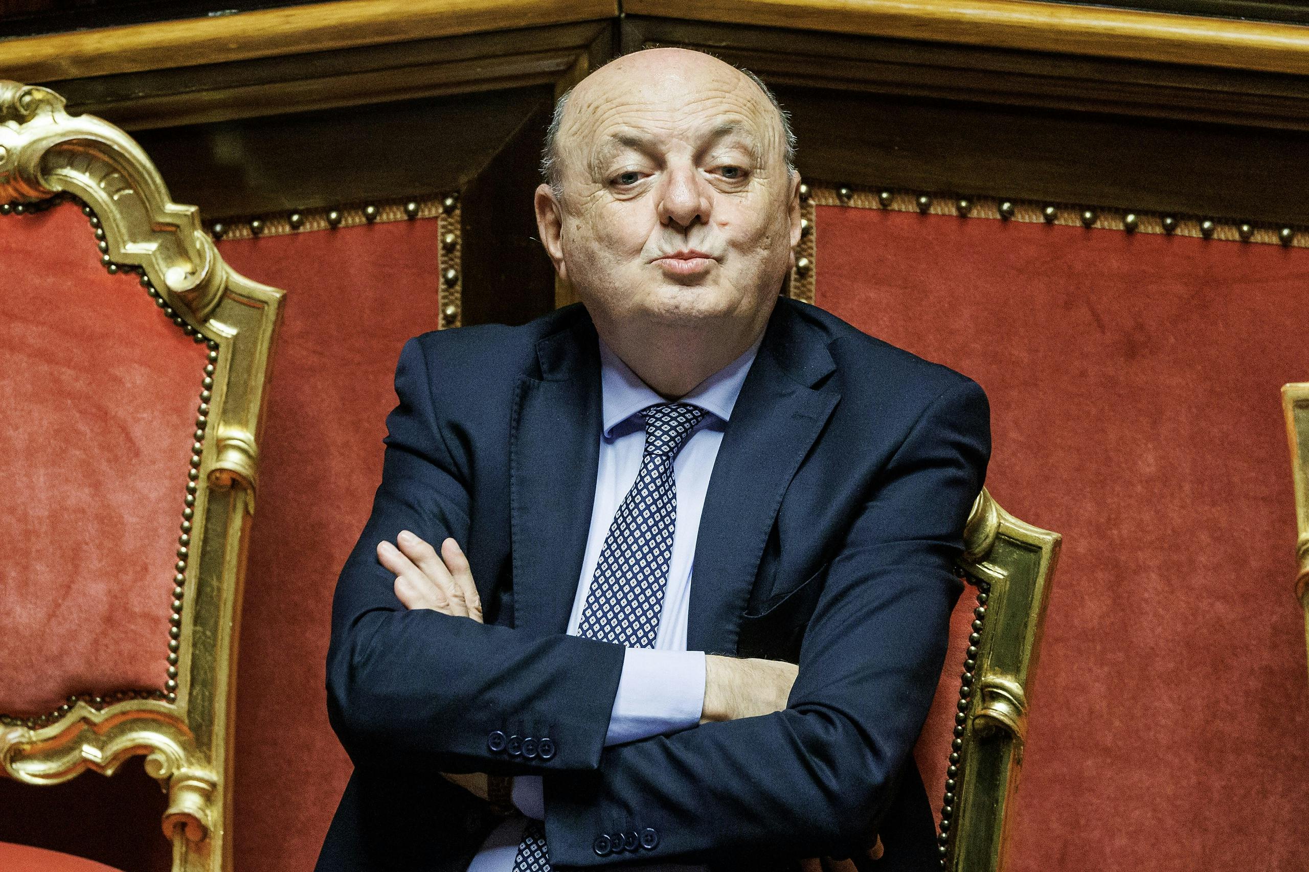 L’Italia vota contro il bando europeo sulle auto a benzina e diesel L’Italia vota contro il bando europeo sulle auto a benzina e diesel