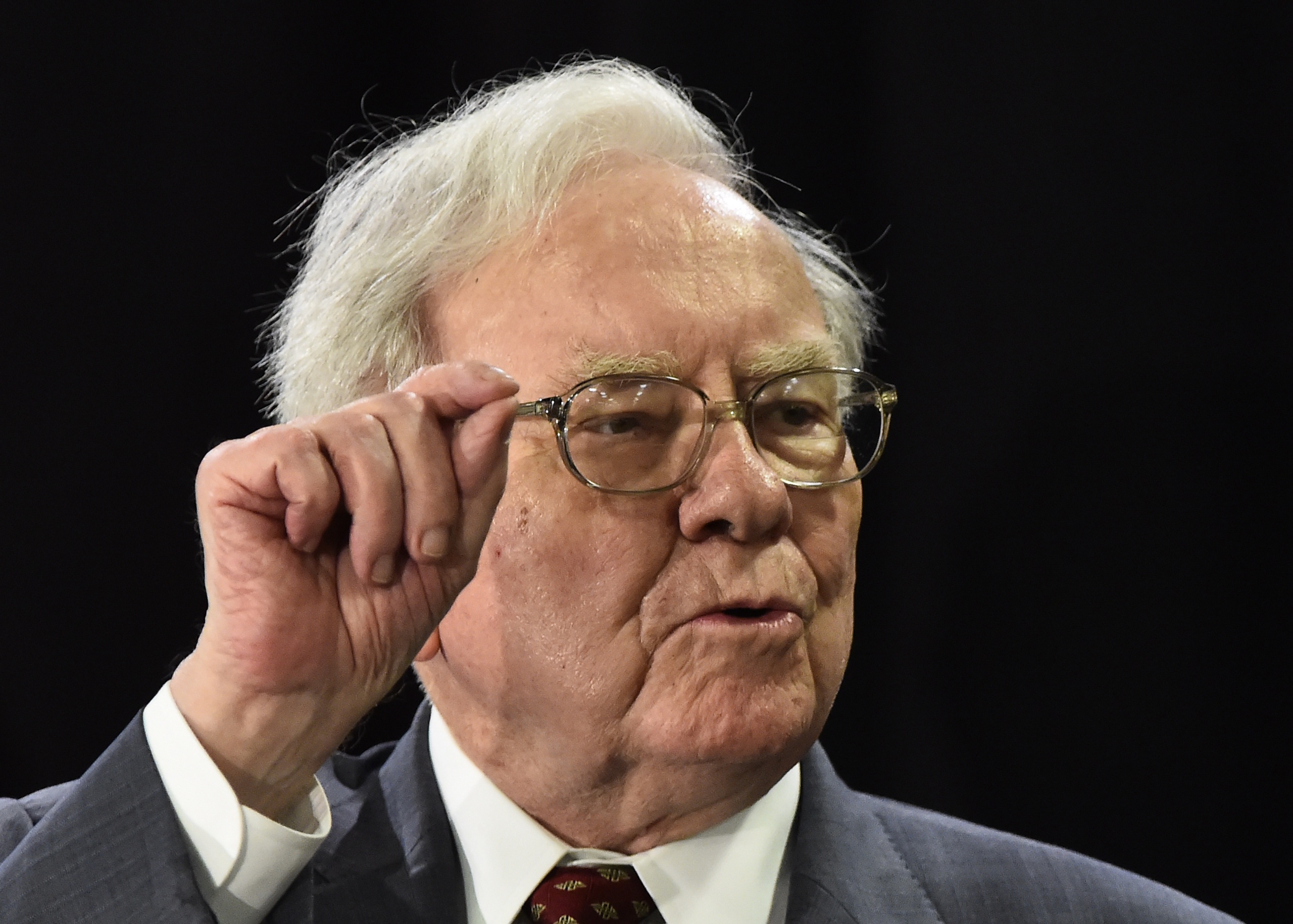 According to Warren Buffett, savers have been unnecessarily frightened by 'very bad' coverage from politicians, regulators and the press.