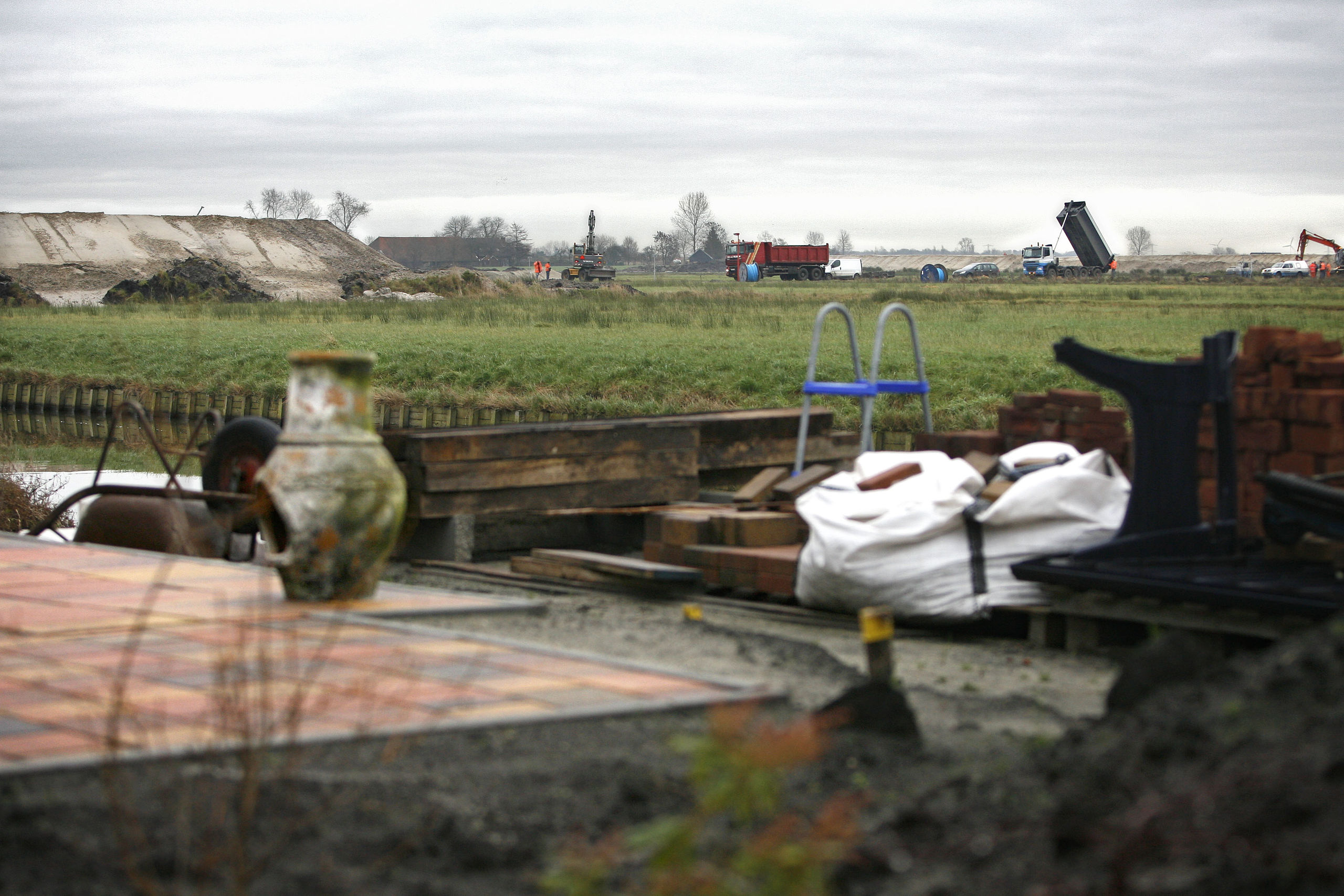 De Blauwe Stad in Winschoten, steen in het groen