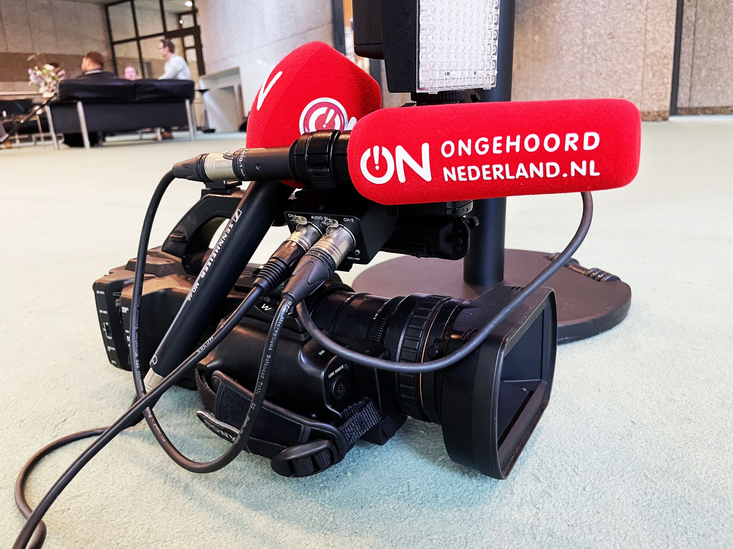 Omroep Ongehoord Nederland draagt actief bij aan de verspreiding van onjuiste informatie, concludeert de NPO-Ombudsman.